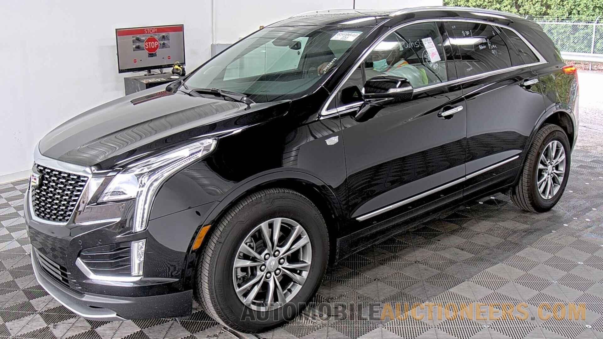 1GYKNDRS8PZ133644 Cadillac XT5 2023