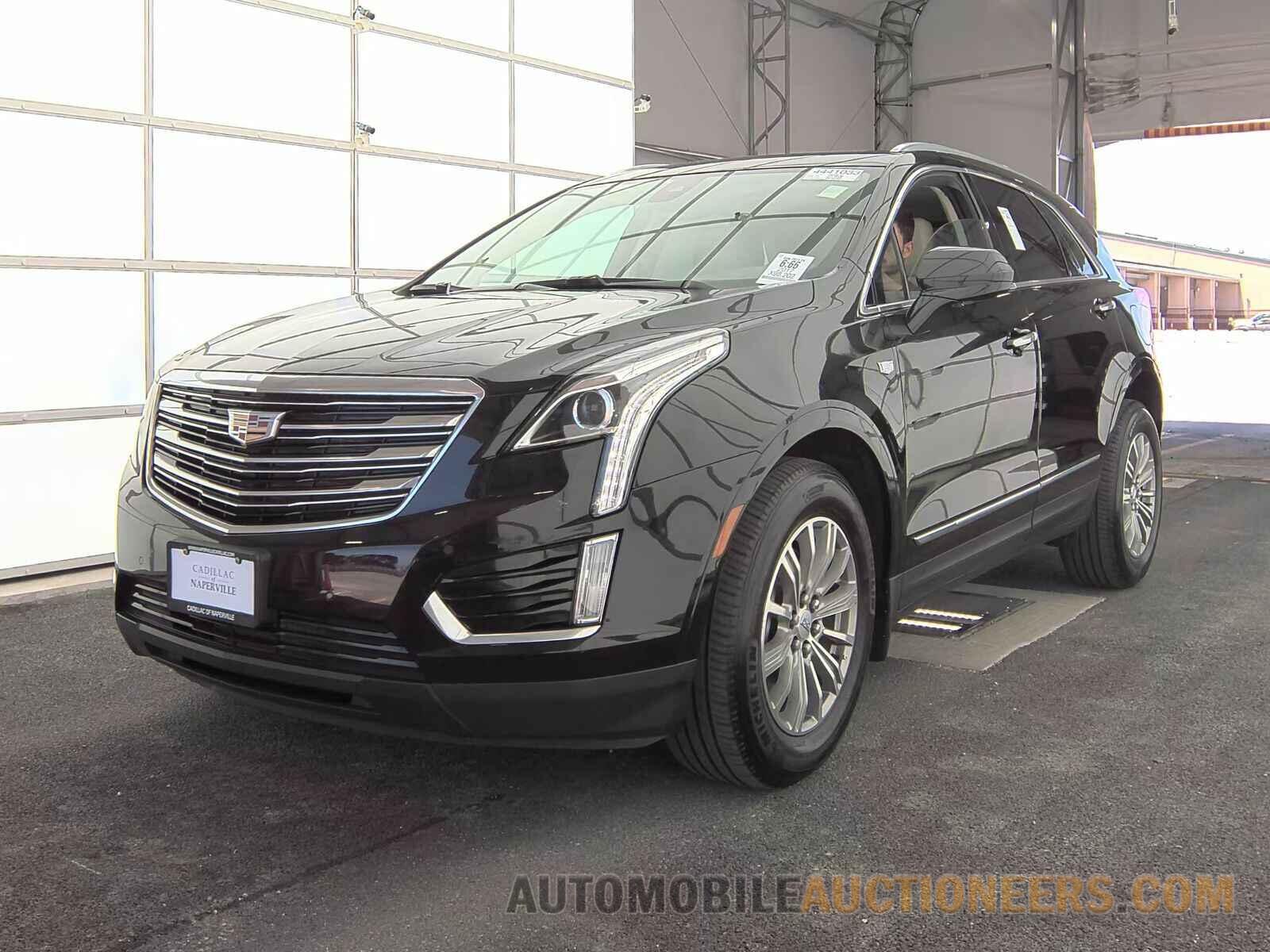 1GYKNDRS9HZ236881 Cadillac XT5 2017