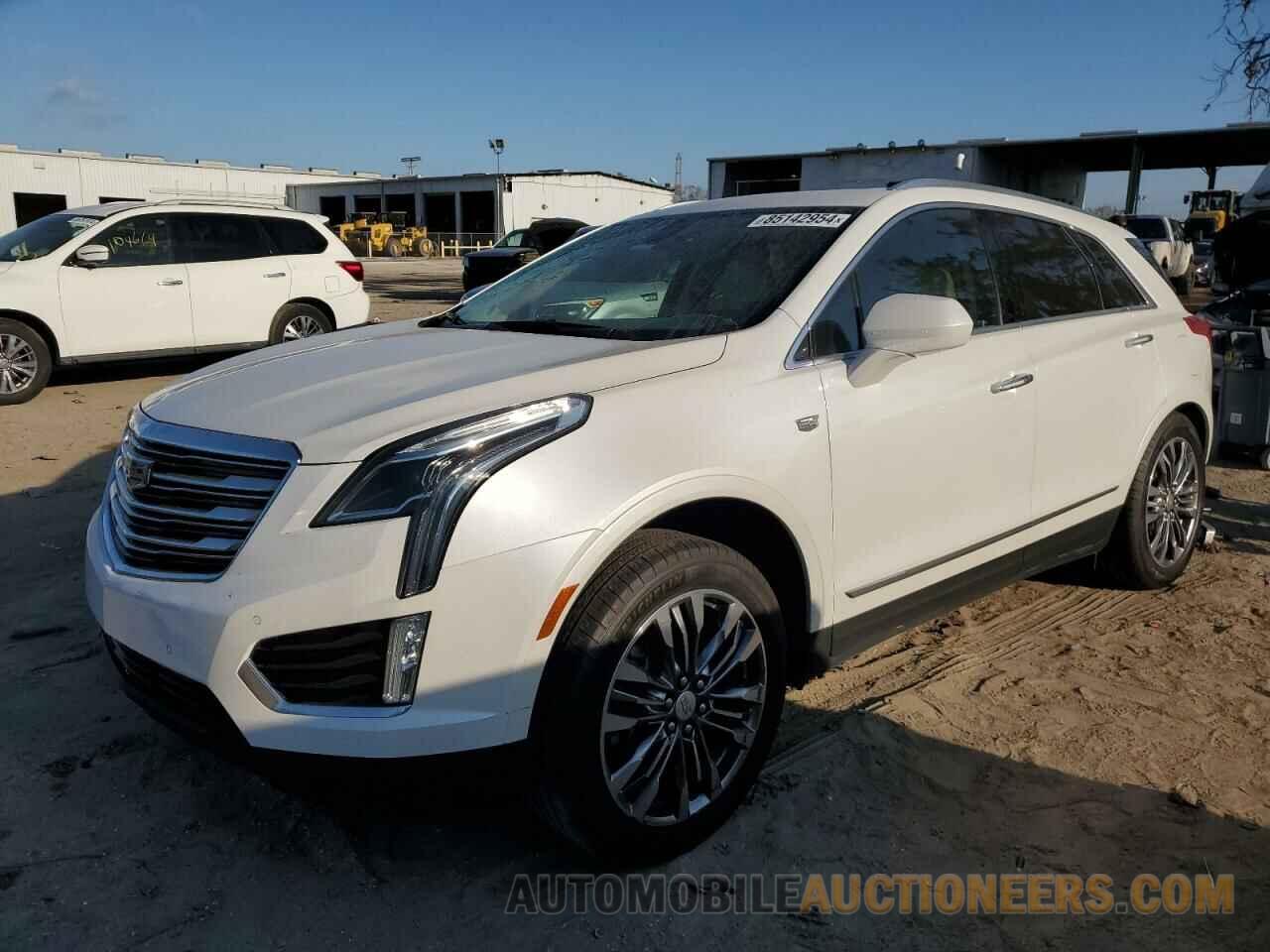 1GYKNERS4HZ148942 CADILLAC XT5 2017