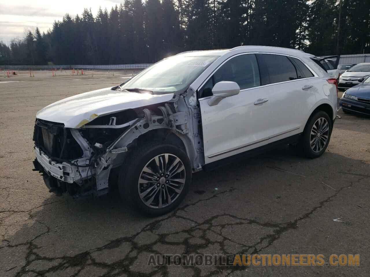 1GYKNERSXHZ110924 CADILLAC XT5 2017