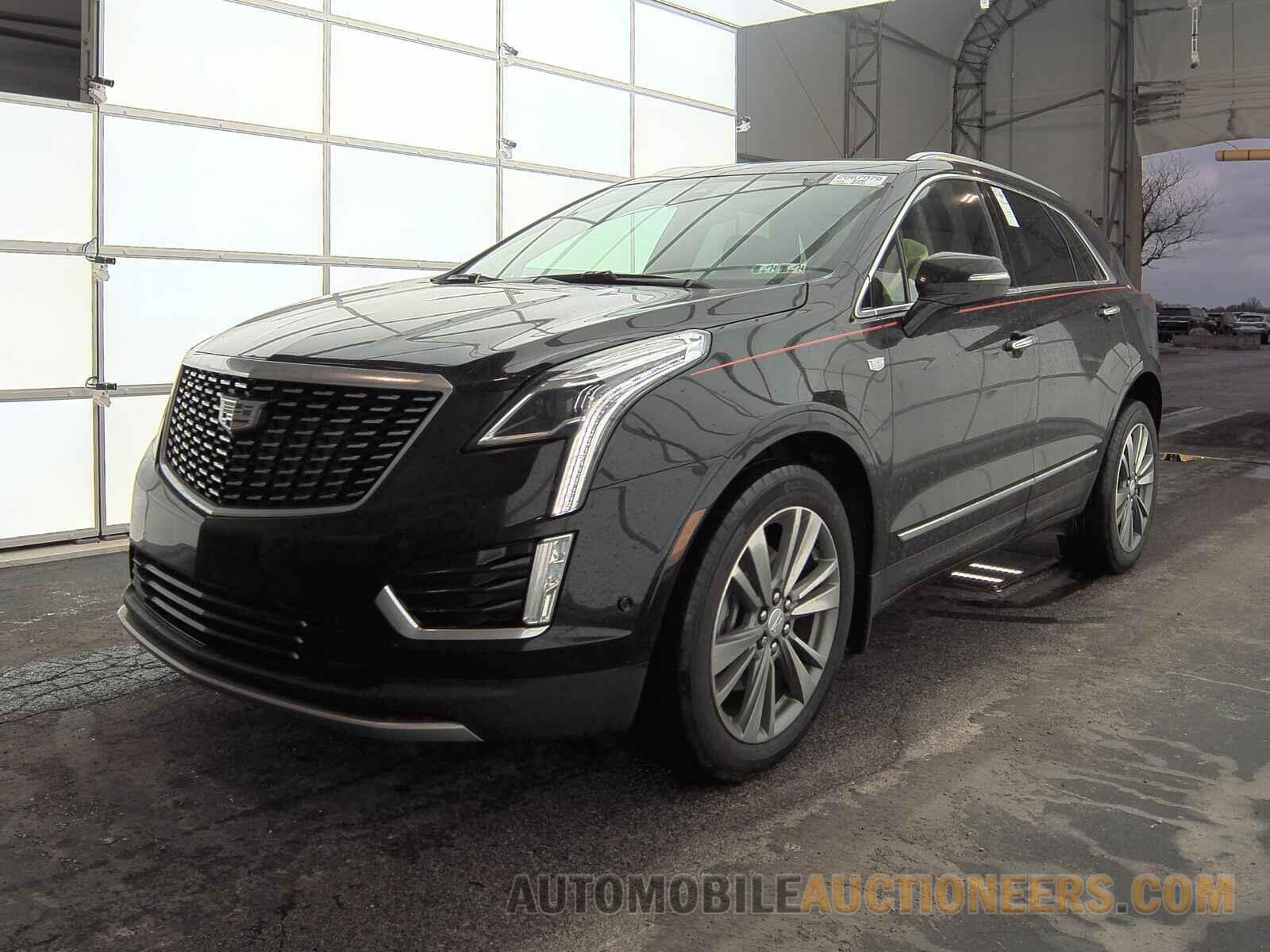 1GYKNFRSXLZ158969 Cadillac XT5 2020