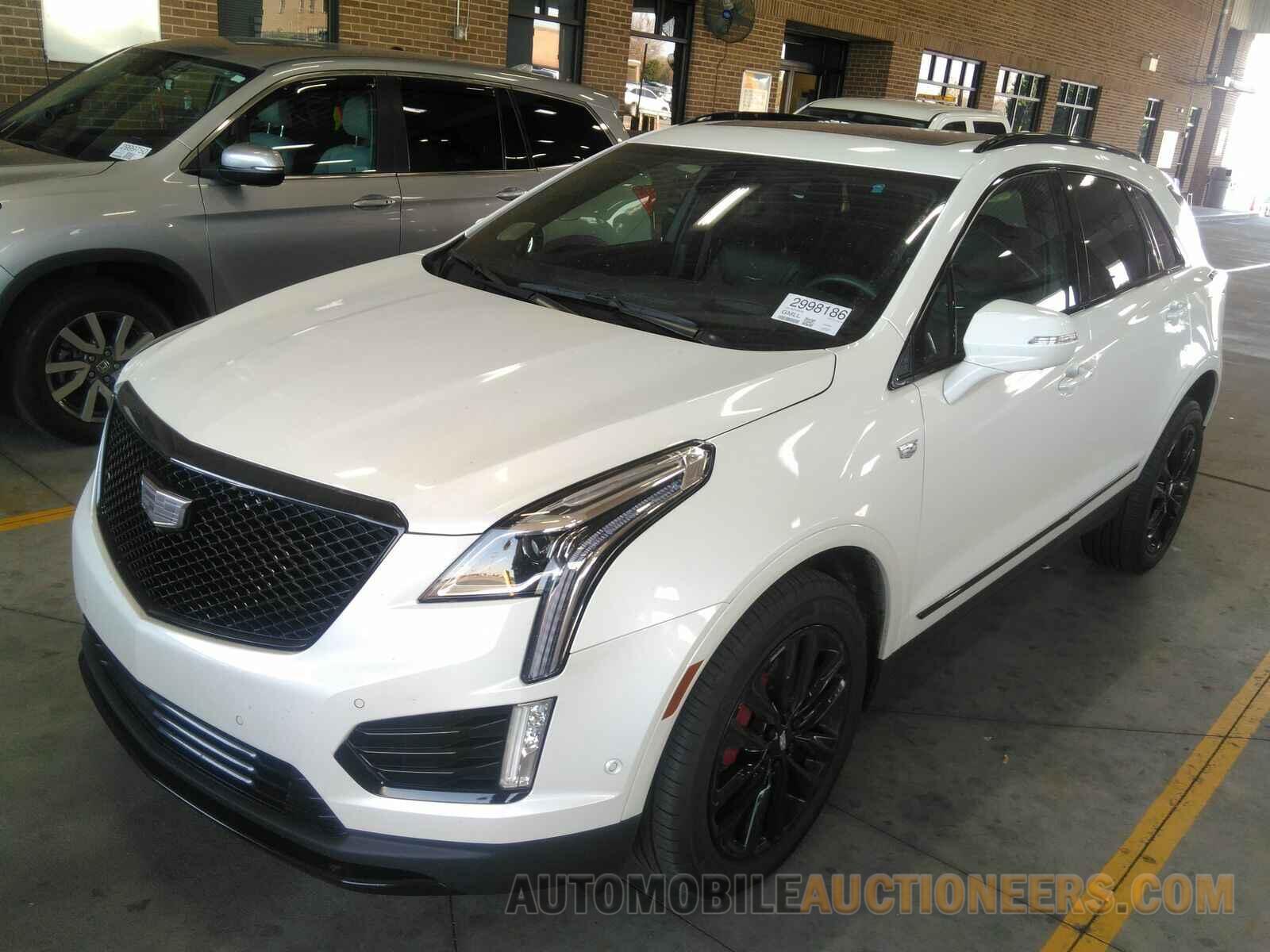 1GYKNHRS7NZ168566 Cadillac XT5 2022