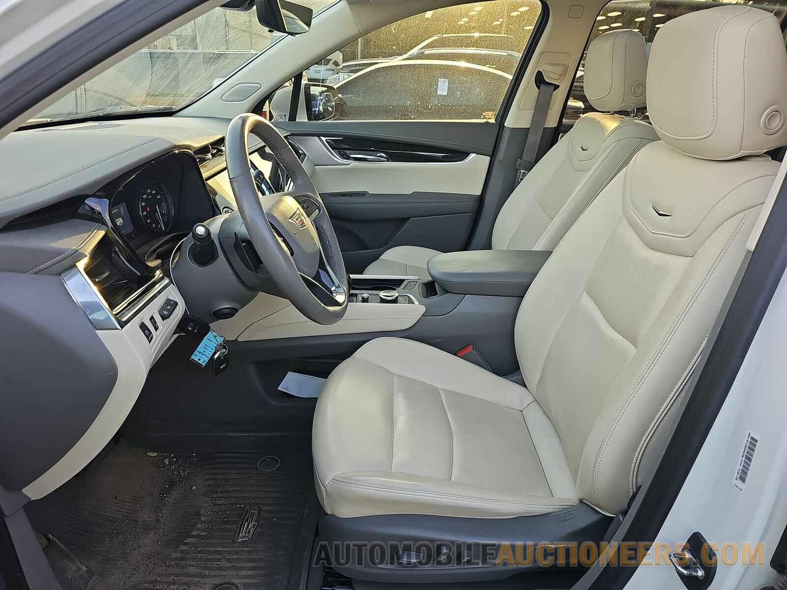 1GYKPCRS2MZ159804 Cadillac XT6 2021