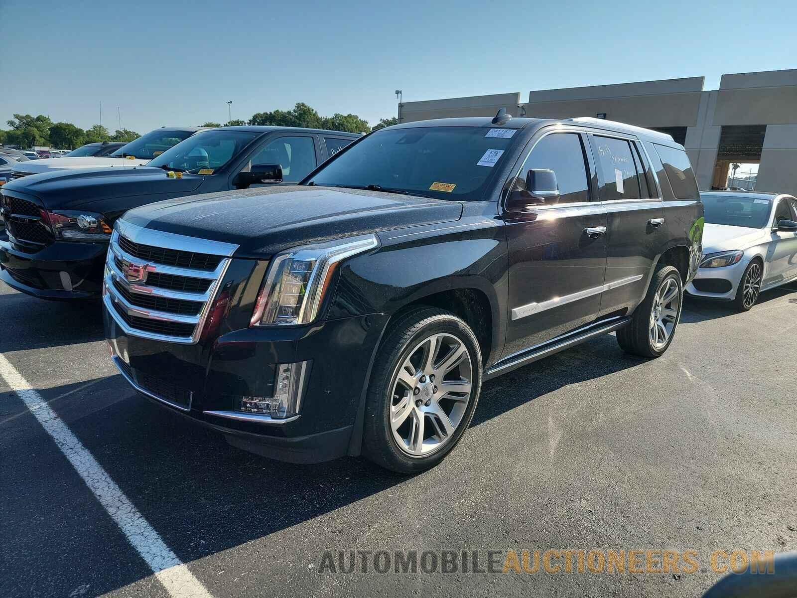 1GYS3CKJ2HR248047 Cadillac Escalade 2017