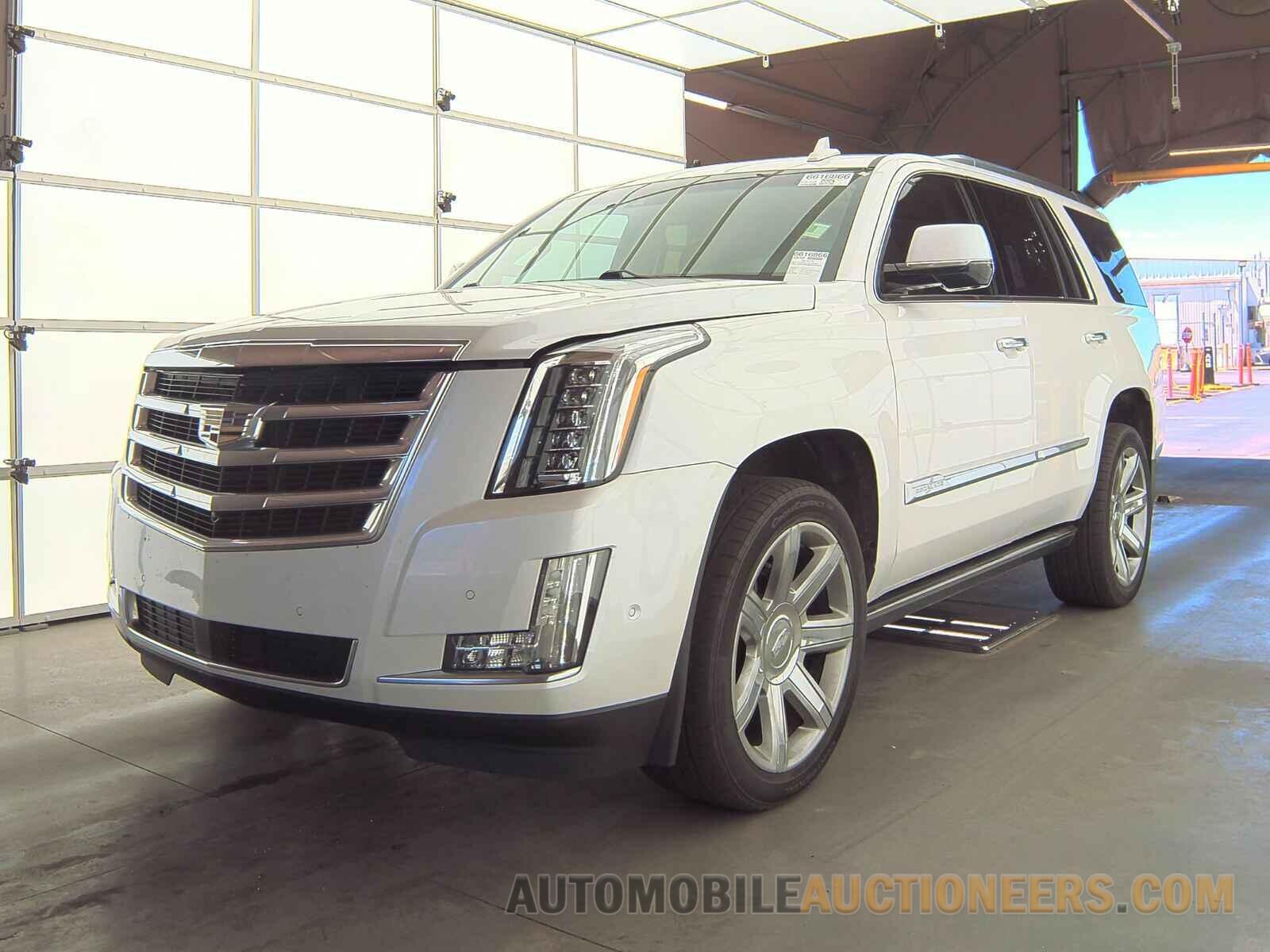 1GYS3CKJ6HR260637 Cadillac Escalade 2017