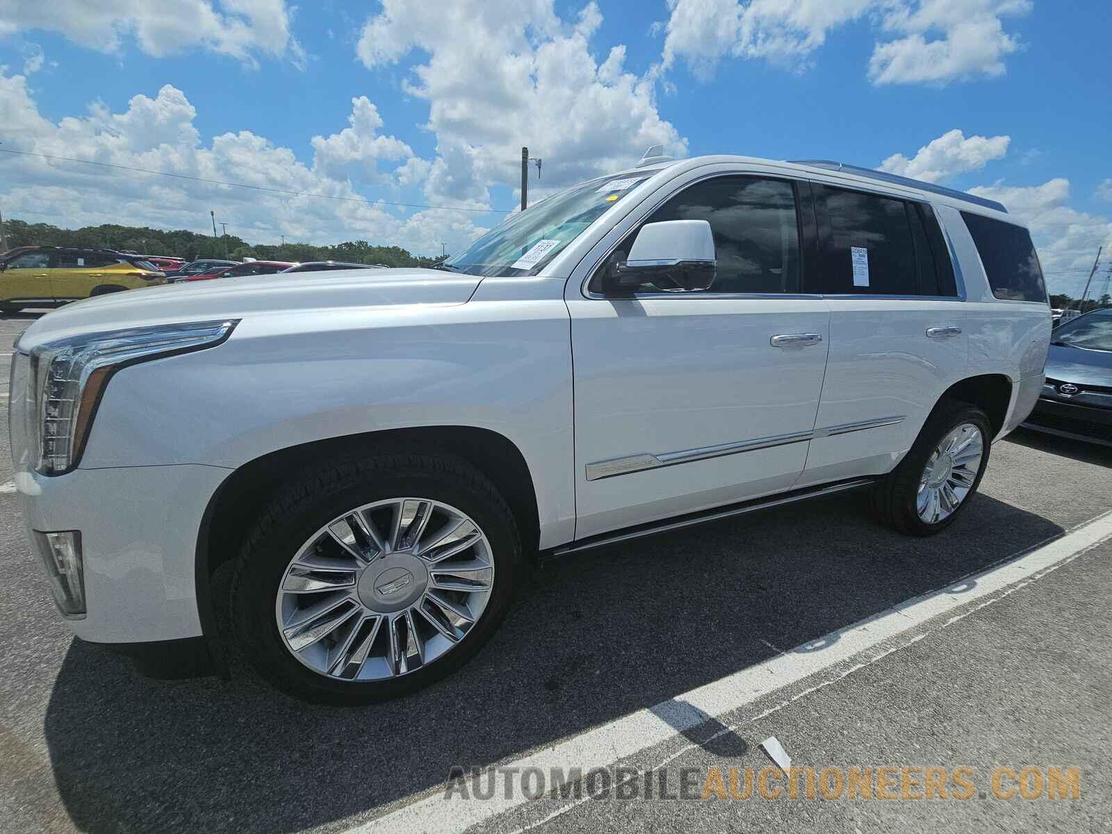 1GYS3DKJ5GR204189 Cadillac Escalade 2016