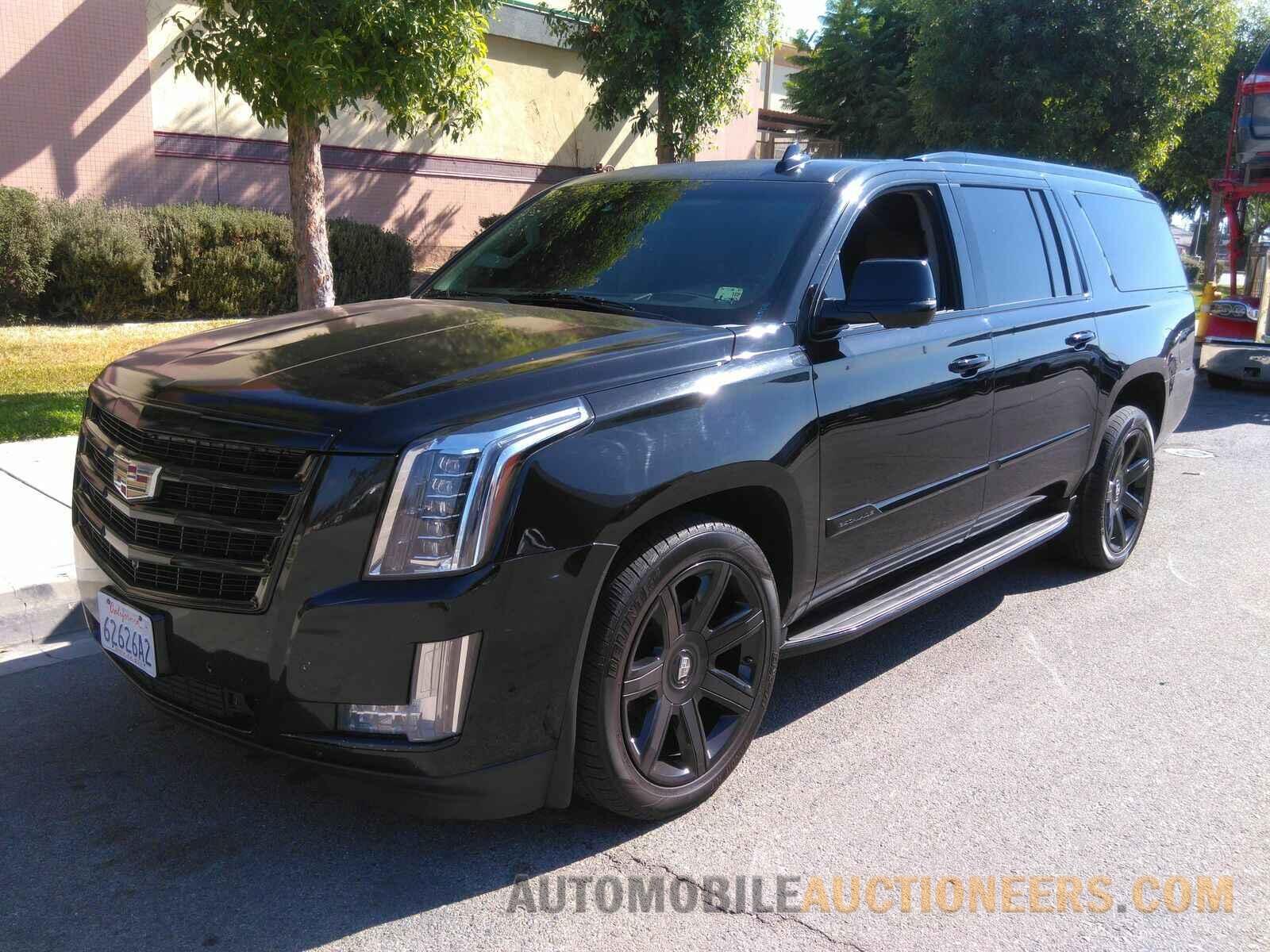 1GYS3HKJ5HR178461 Cadillac Escalade ESV 2017