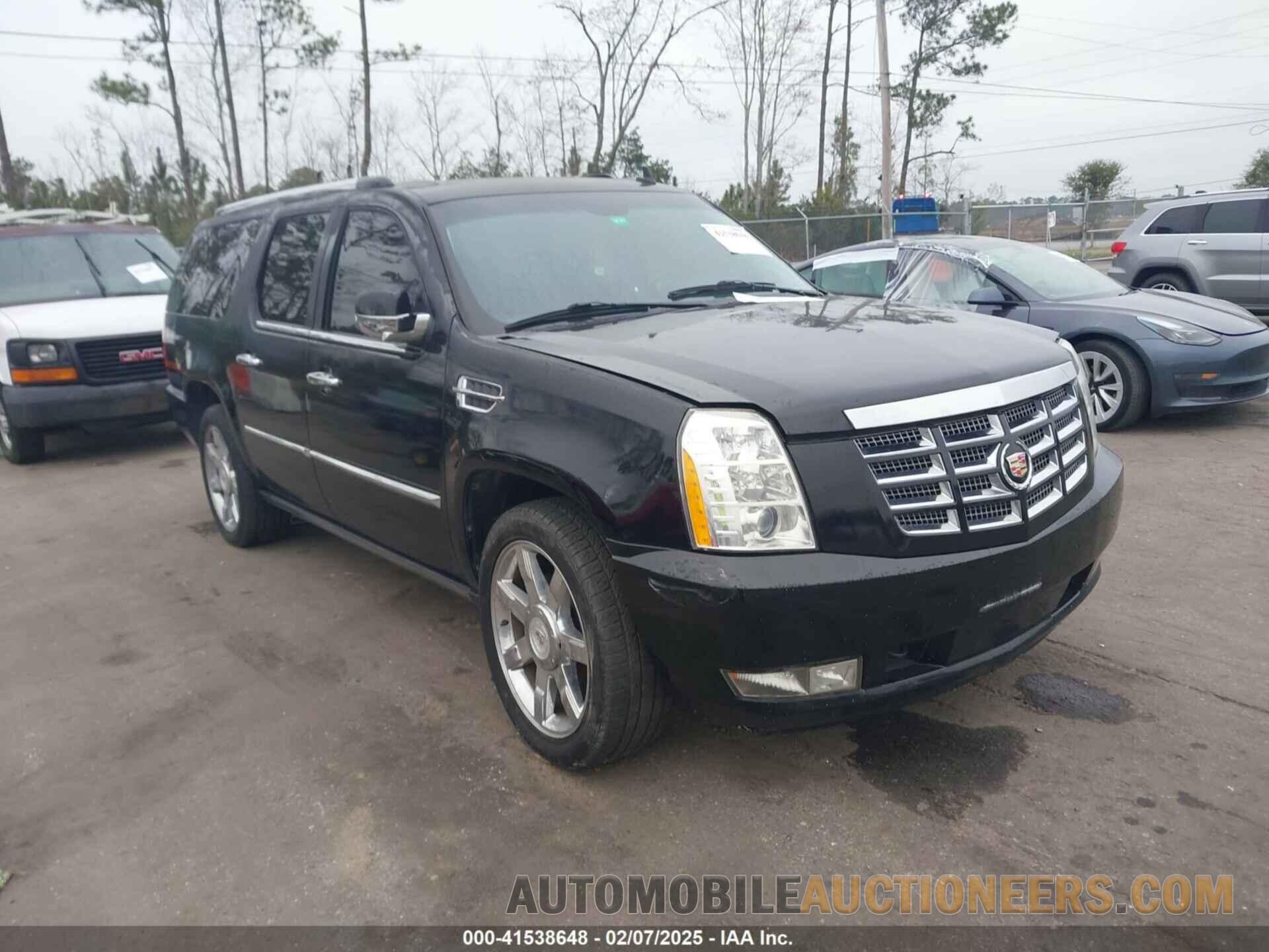 1GYS3JEF6BR326994 CADILLAC ESCALADE ESV 2011