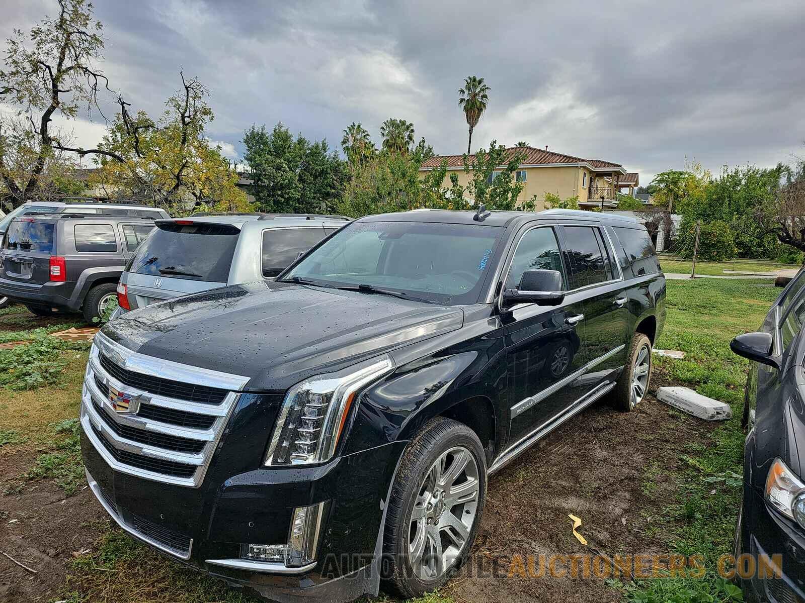 1GYS3JKJ2HR351389 Cadillac Escalade ESV 2017