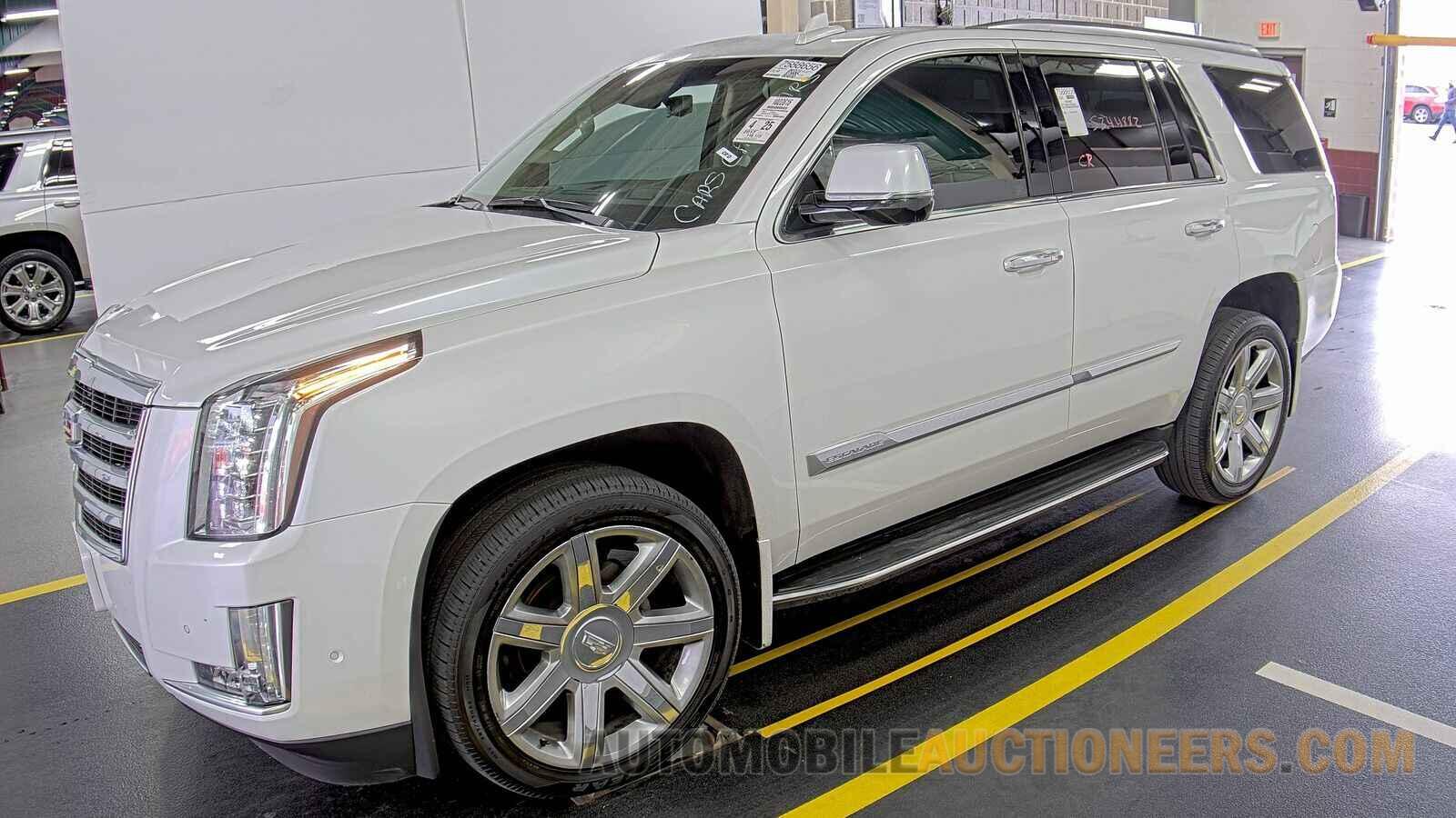 1GYS4BKJ2HR398036 Cadillac Escalade 2017