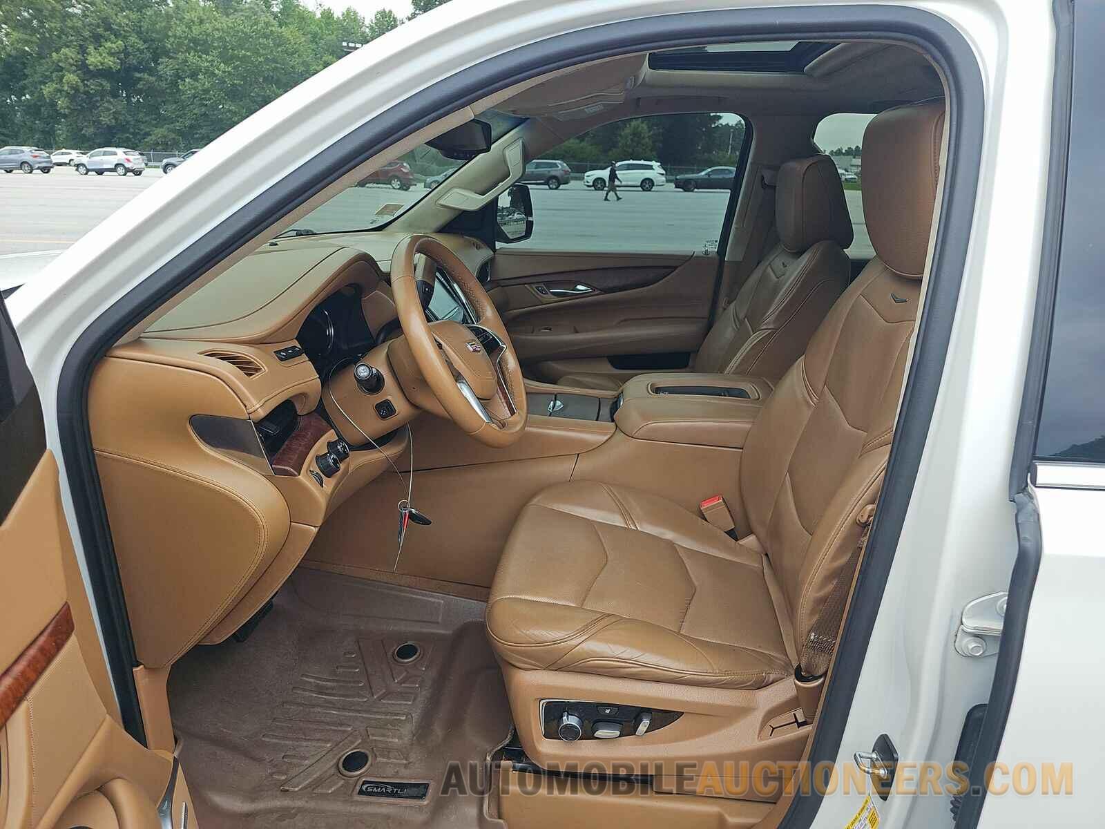 1GYS4DKJXGR247827 Cadillac Escalade 2016