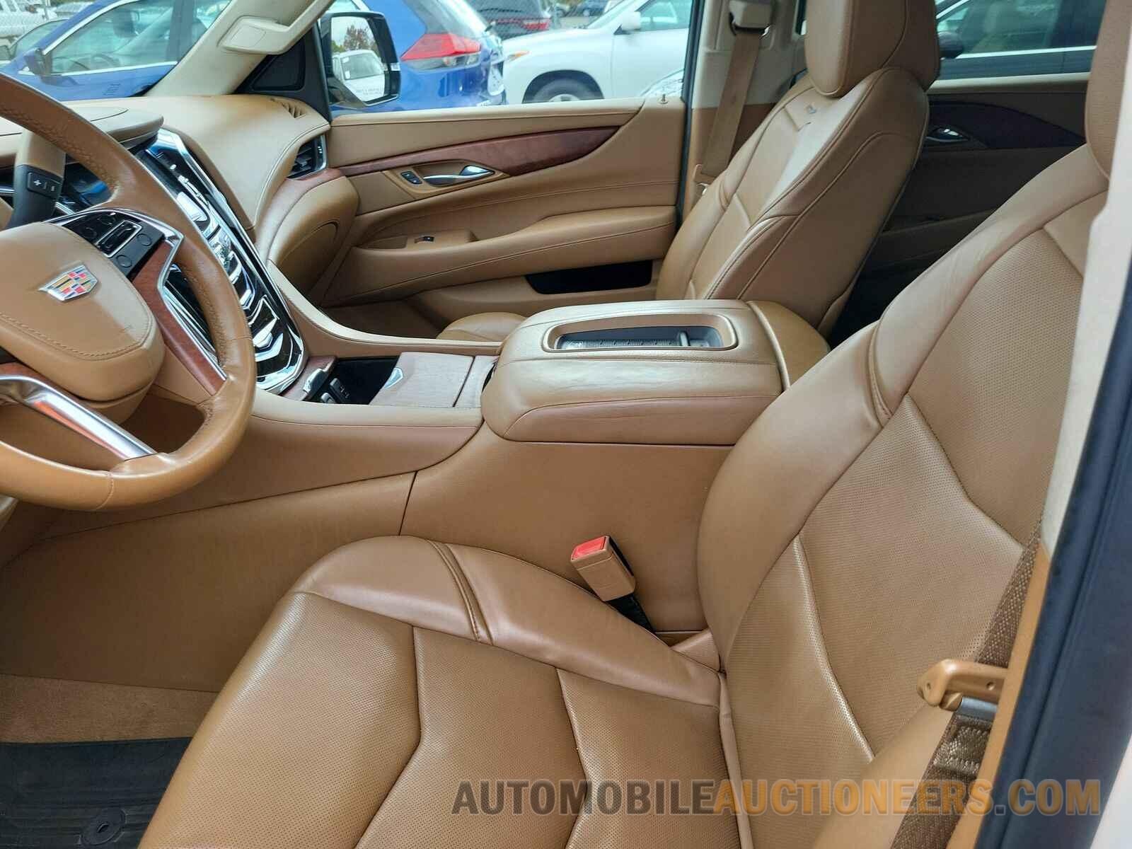 1GYS4UKJXFR572413 Cadillac Escalade ESV 2015