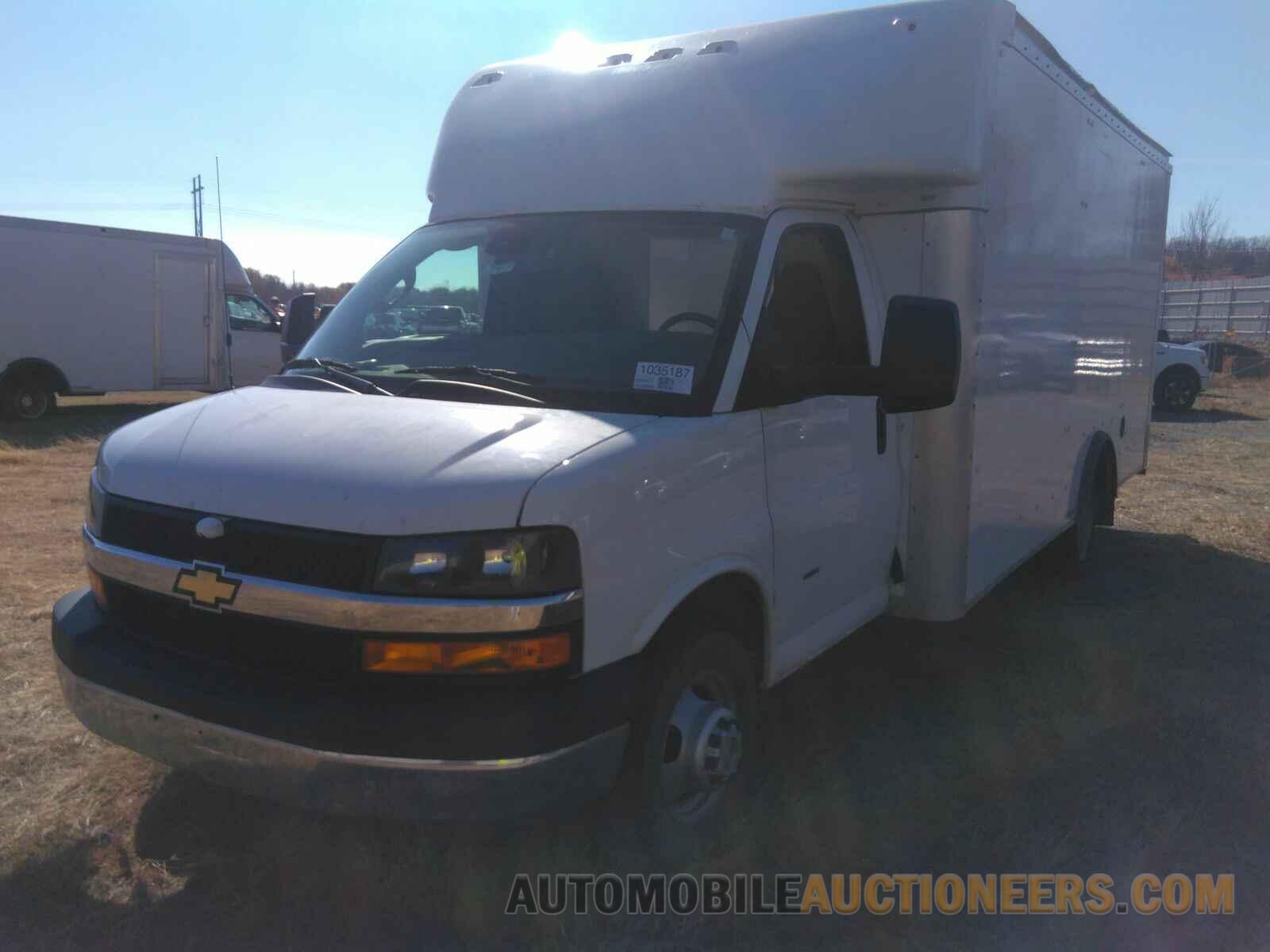 1HA3GTC76NN001128 Chevrolet Express 2022