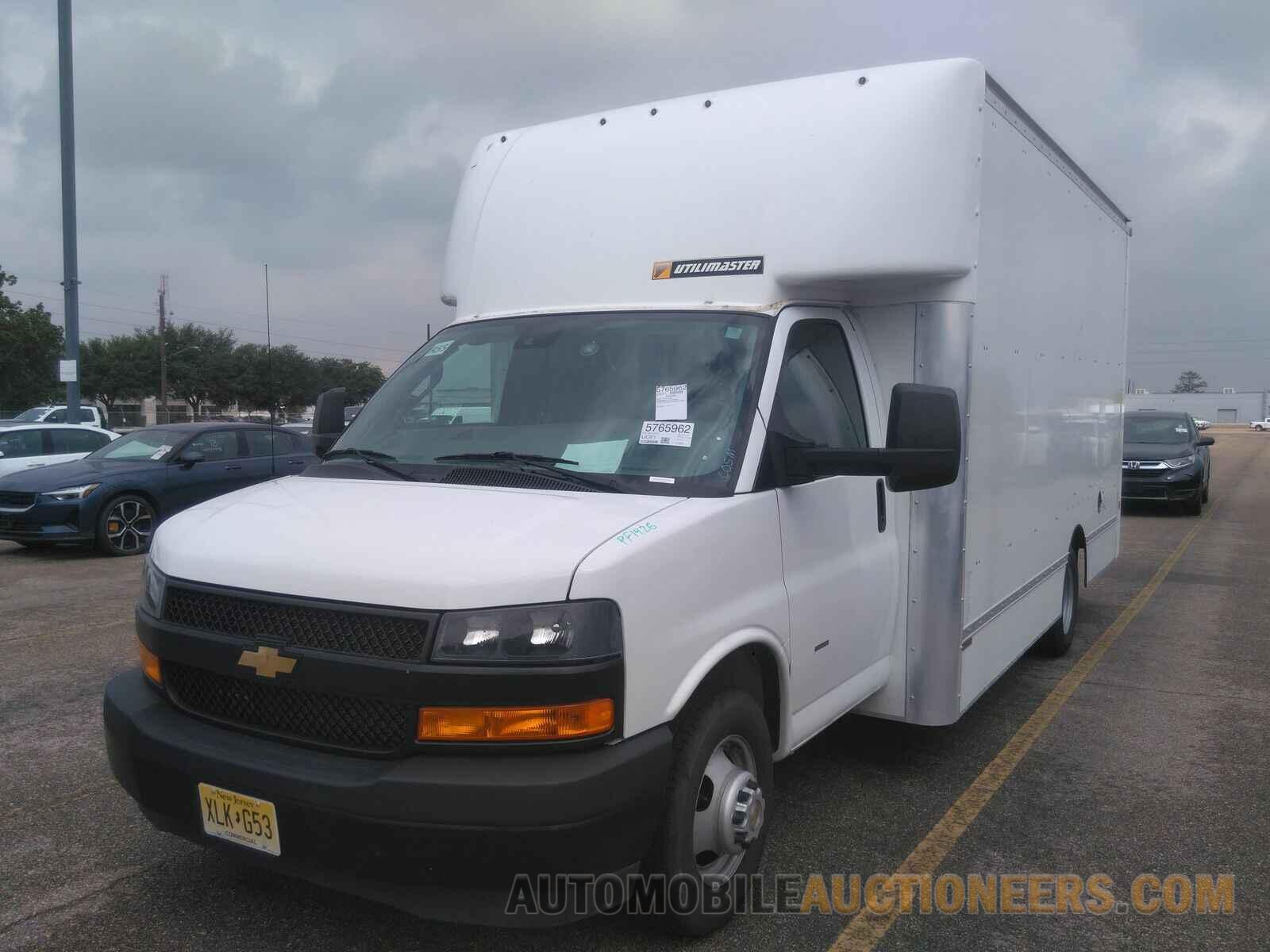 1HA3GTC78MN010251 Chevrolet Express 2021