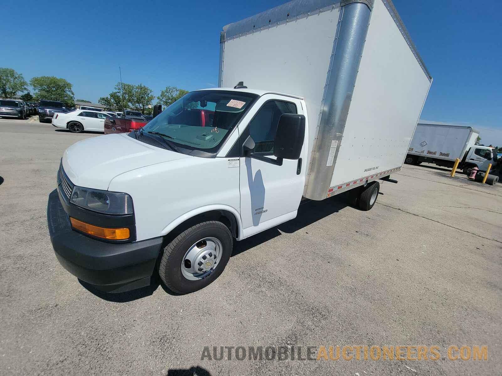 1HA6GVC75MN011592 Chevrolet Express 2021