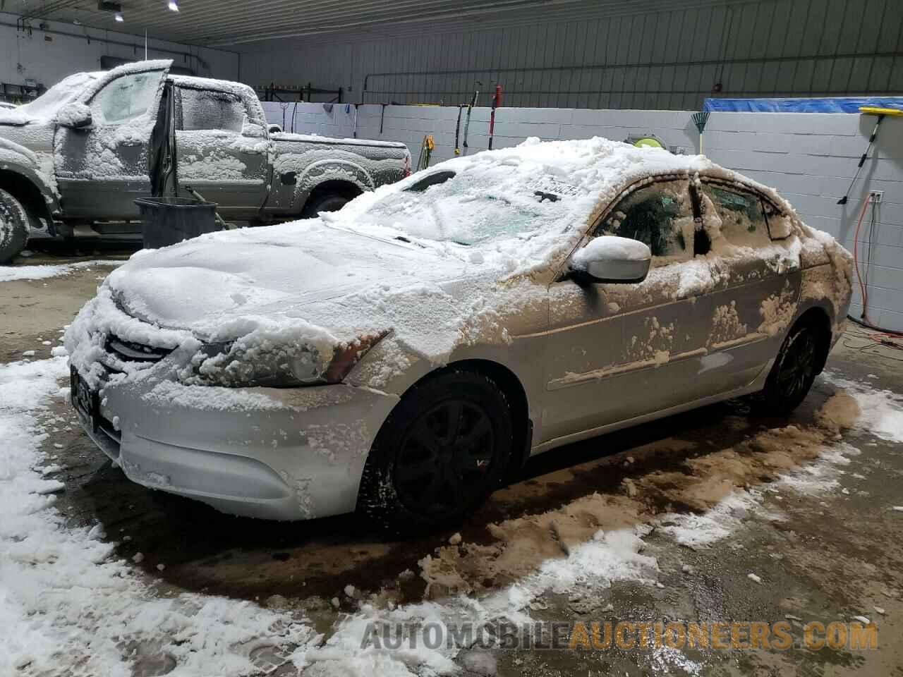 1HGCP2F33BA062254 HONDA ACCORD 2011