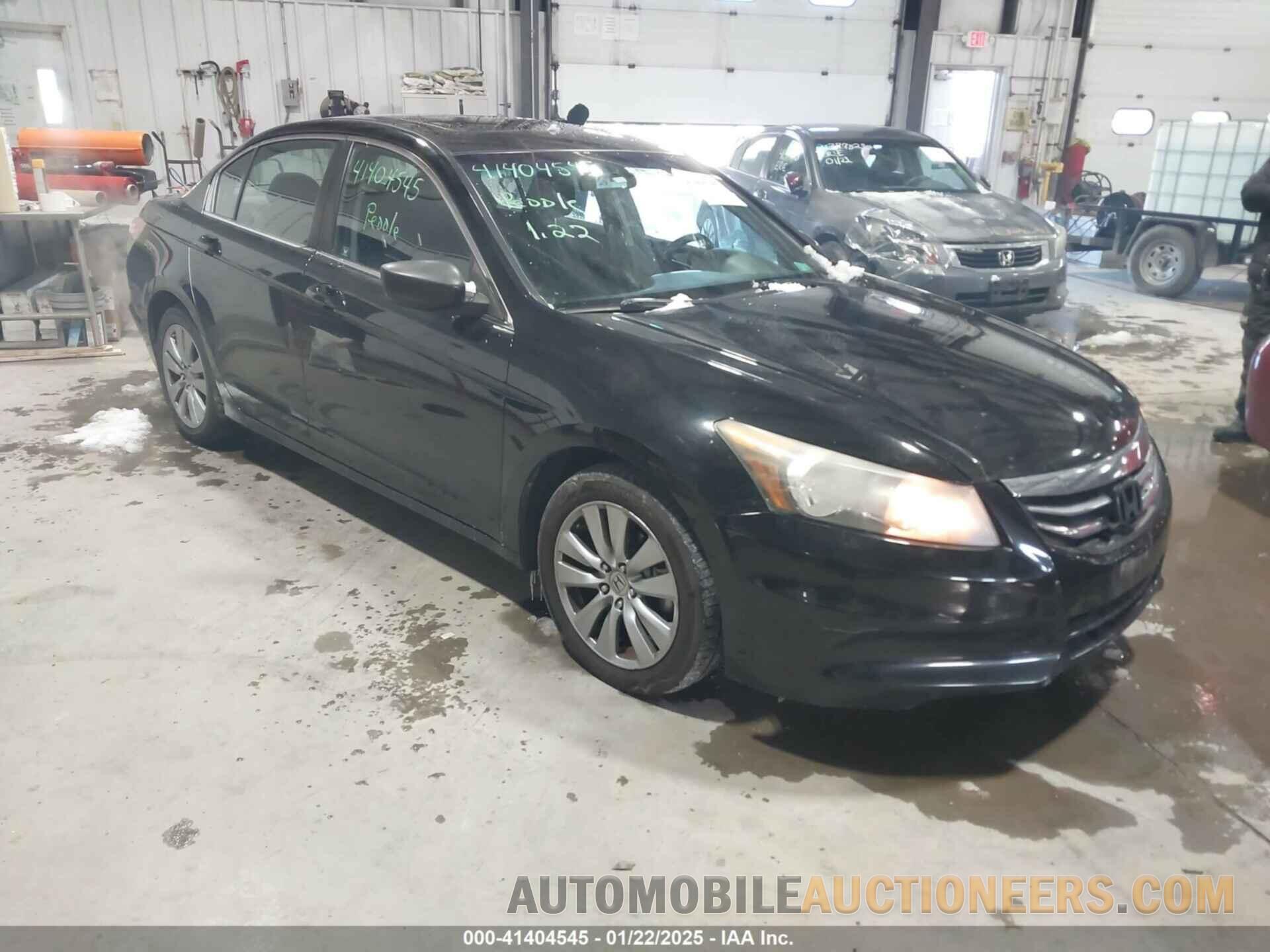 1HGCP2F71BA157995 HONDA ACCORD 2011