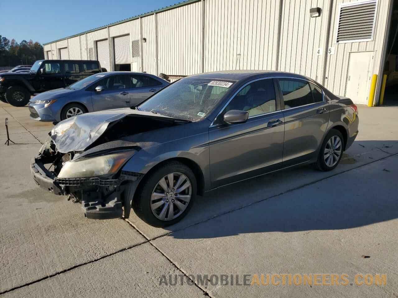 1HGCP2F81BA121670 HONDA ACCORD 2011