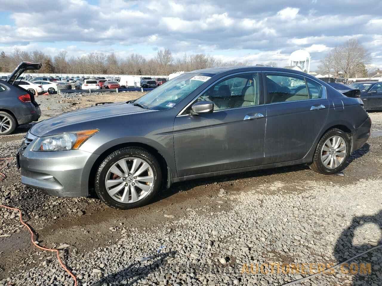 1HGCP3F76BA027913 HONDA ACCORD 2011