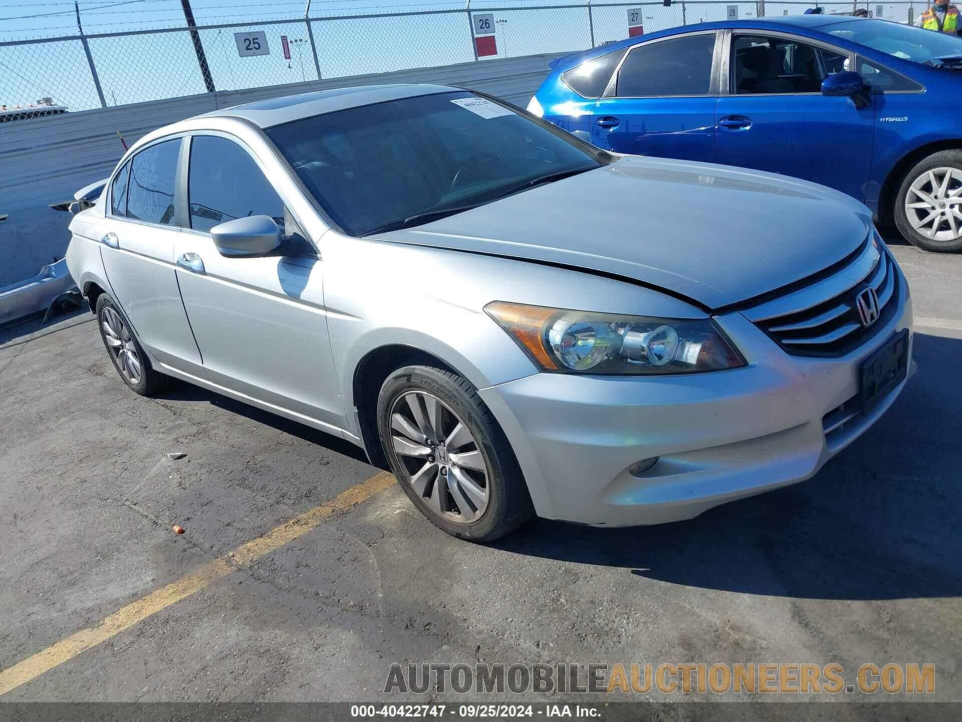 1HGCP3F80CA017324 HONDA ACCORD 2012