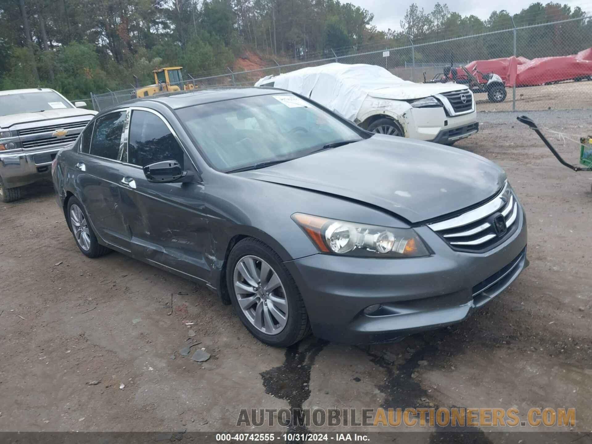 1HGCP3F80CA035208 HONDA ACCORD 2012