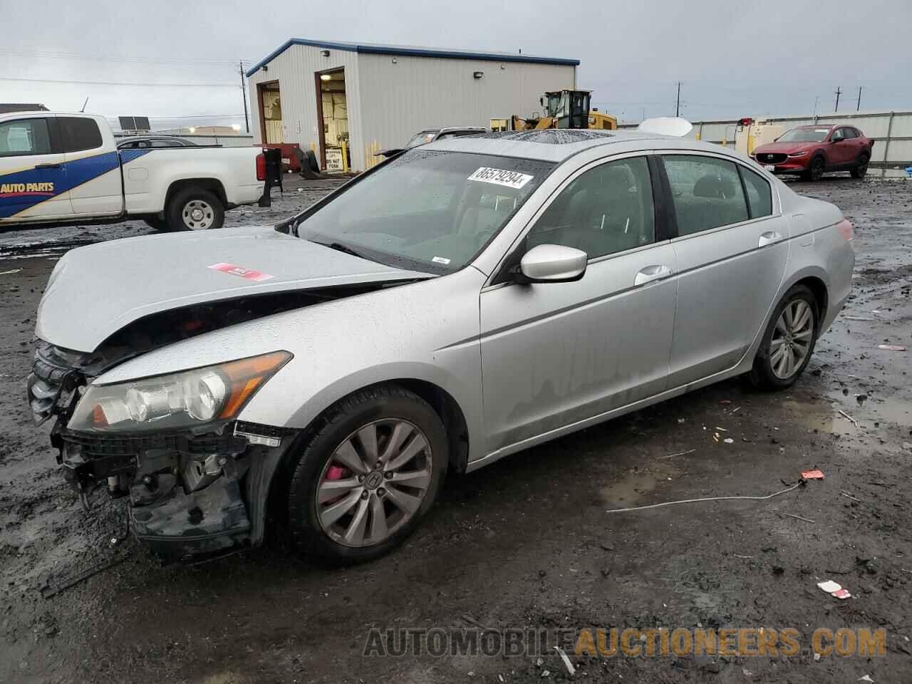 1HGCP3F81BA003267 HONDA ACCORD 2011