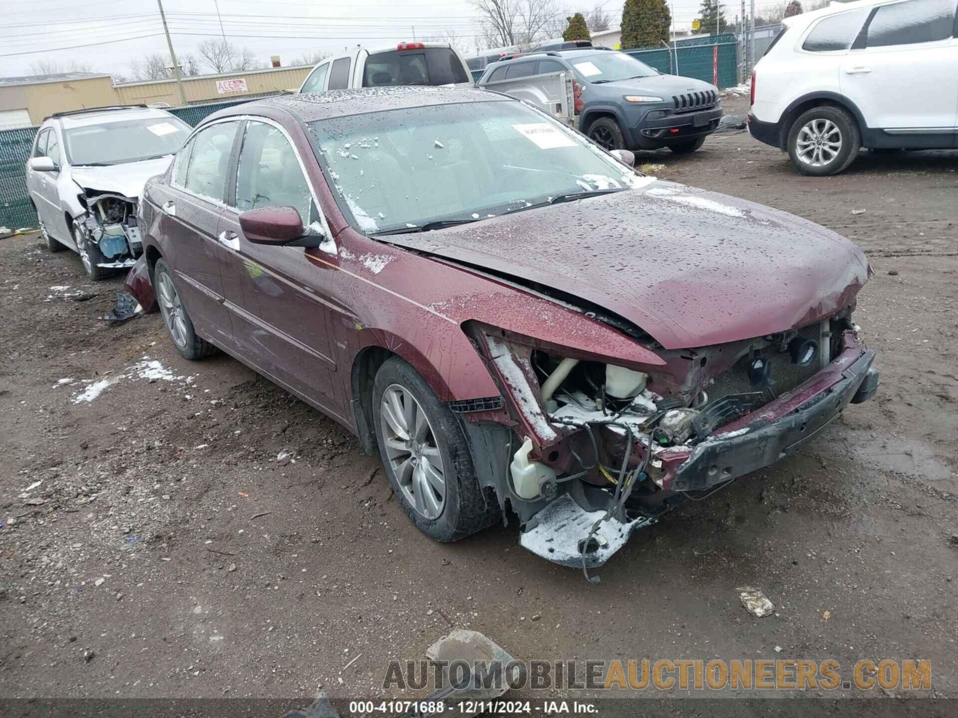 1HGCP3F84BA024646 HONDA ACCORD 2011