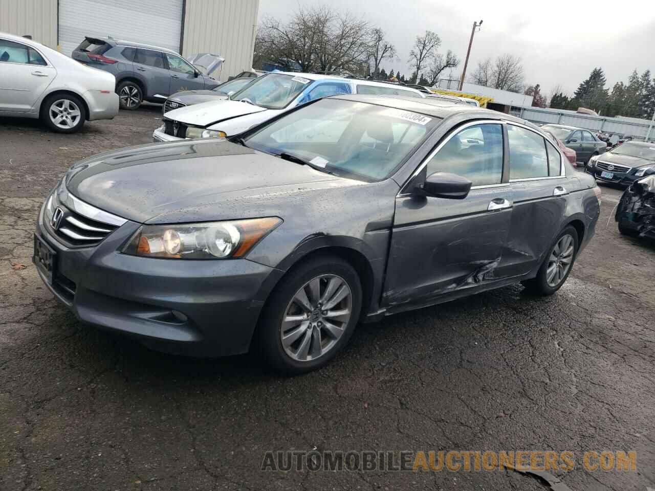 1HGCP3F84CA033428 HONDA ACCORD 2012