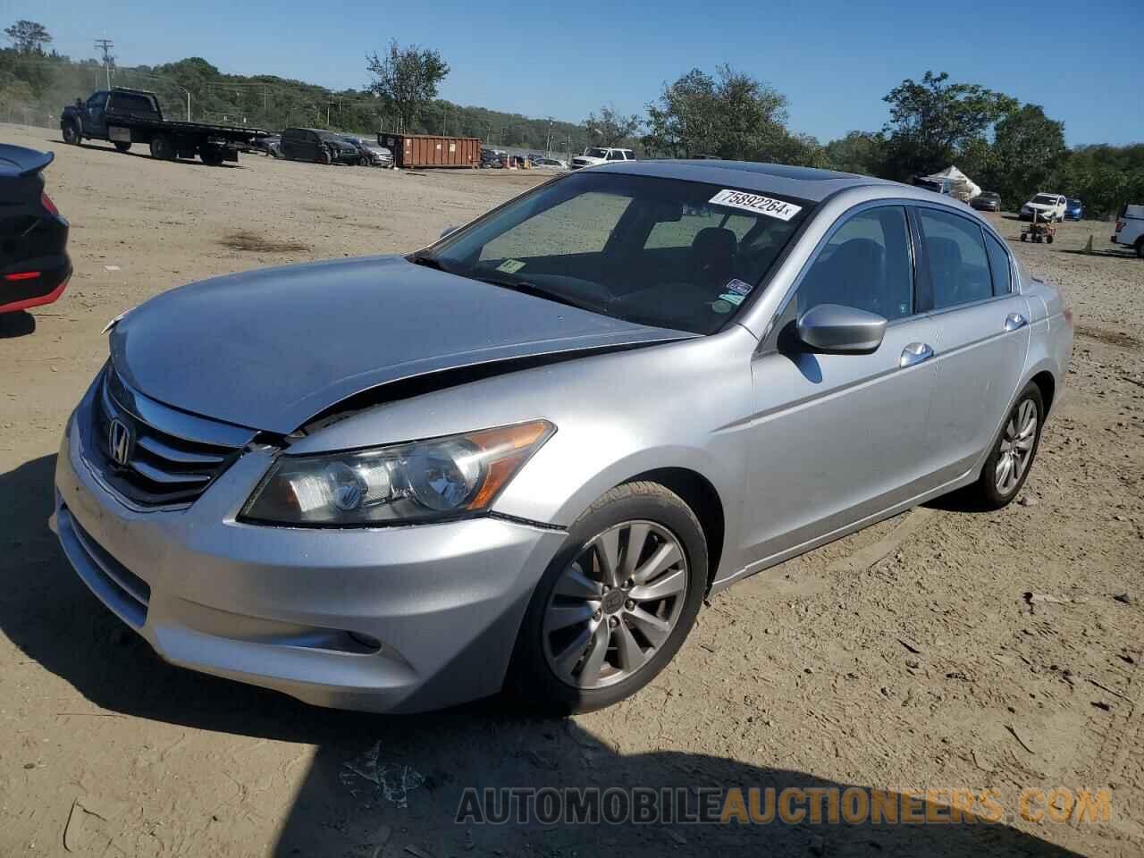 1HGCP3F88CA015157 HONDA ACCORD 2012