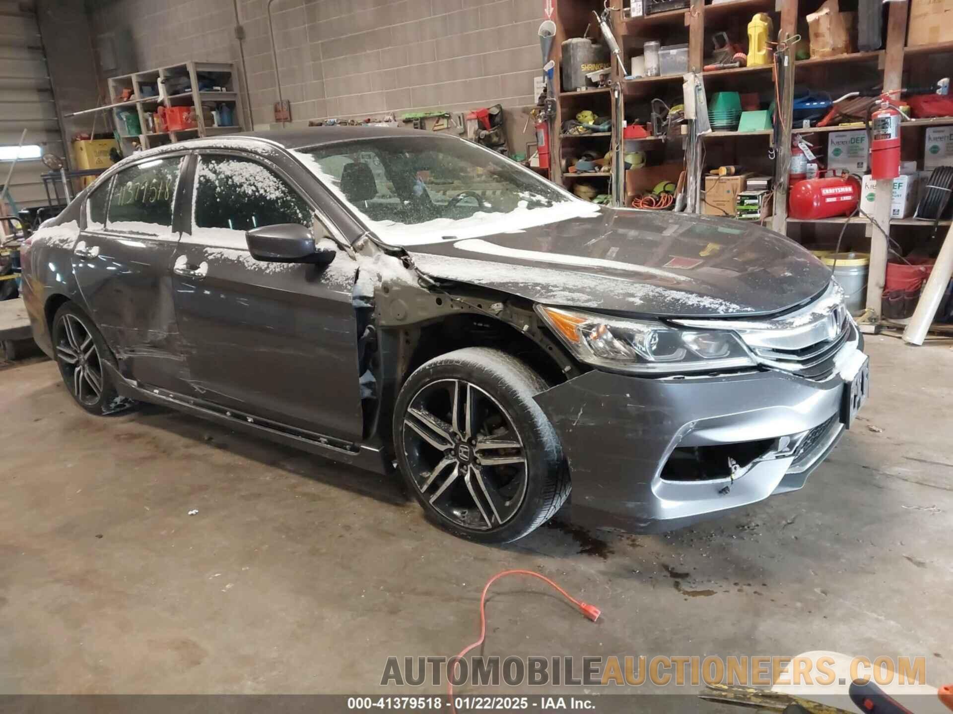 1HGCR2F13HA027442 HONDA ACCORD SEDAN 2017