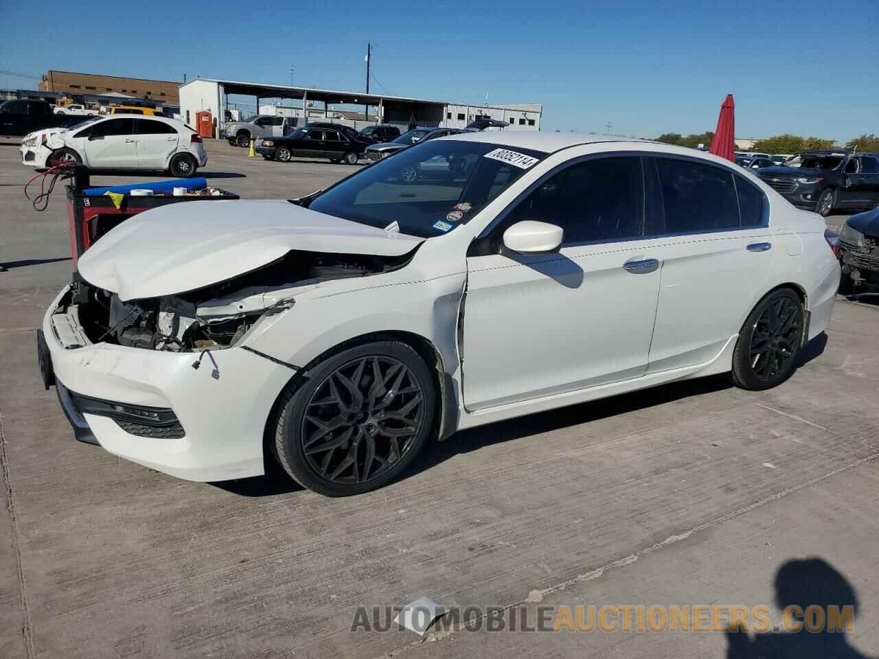 1HGCR2F15HA276695 HONDA ACCORD 2017