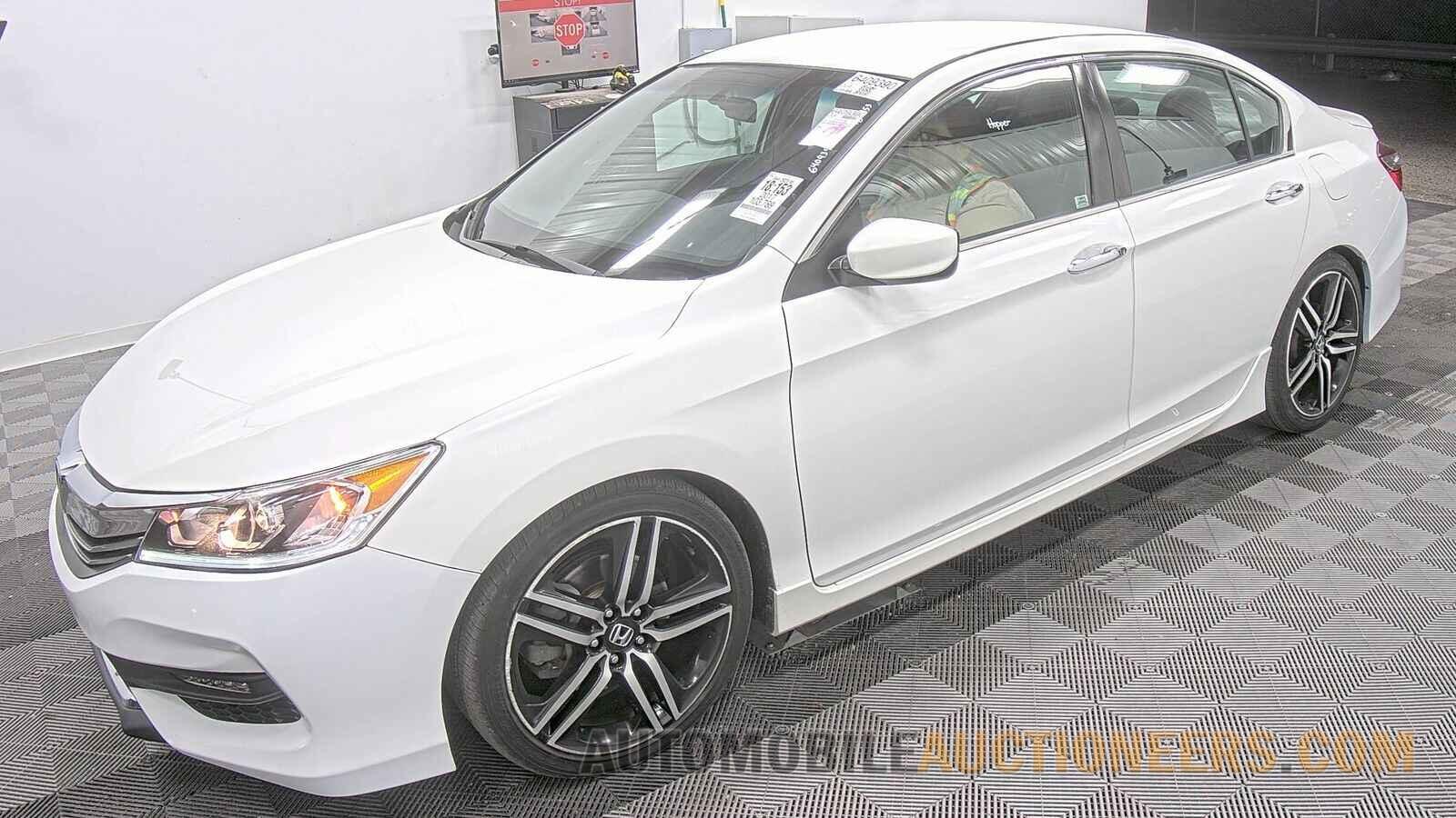 1HGCR2F17HA007520 Honda Accord Sedan 2017