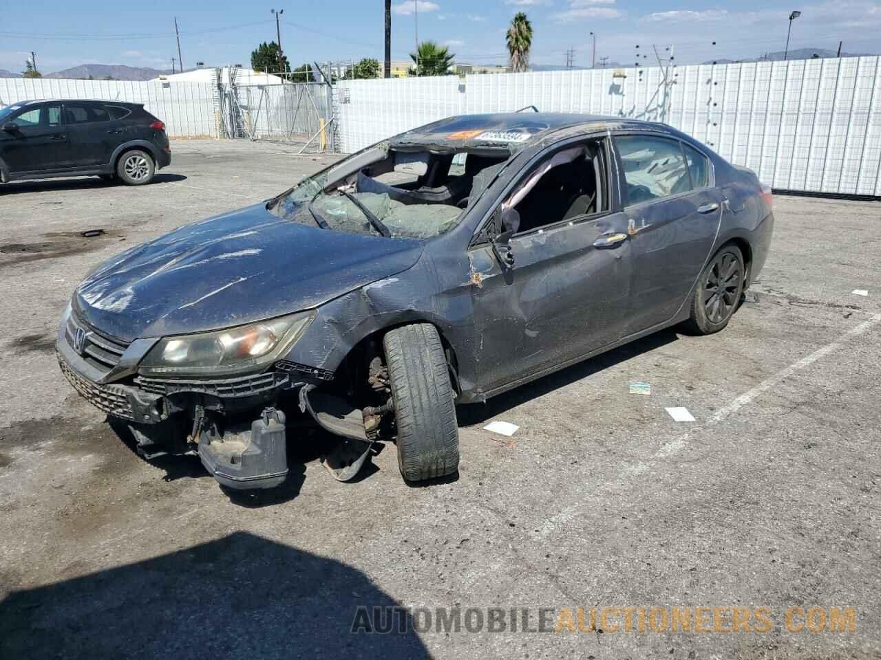 1HGCR2F30DA172952 HONDA ACCORD 2013