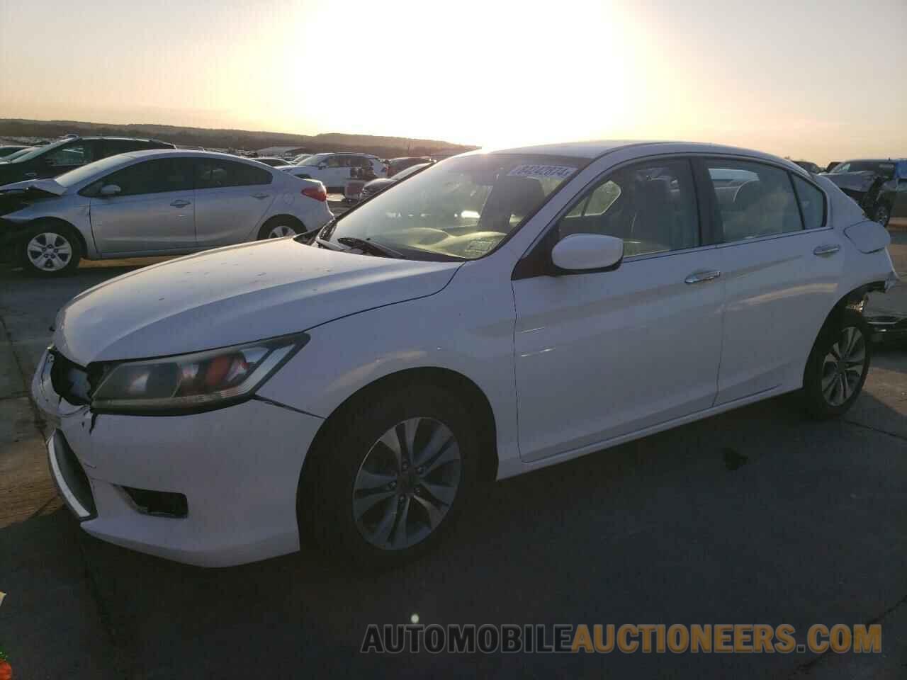 1HGCR2F32DA203764 HONDA ACCORD 2013