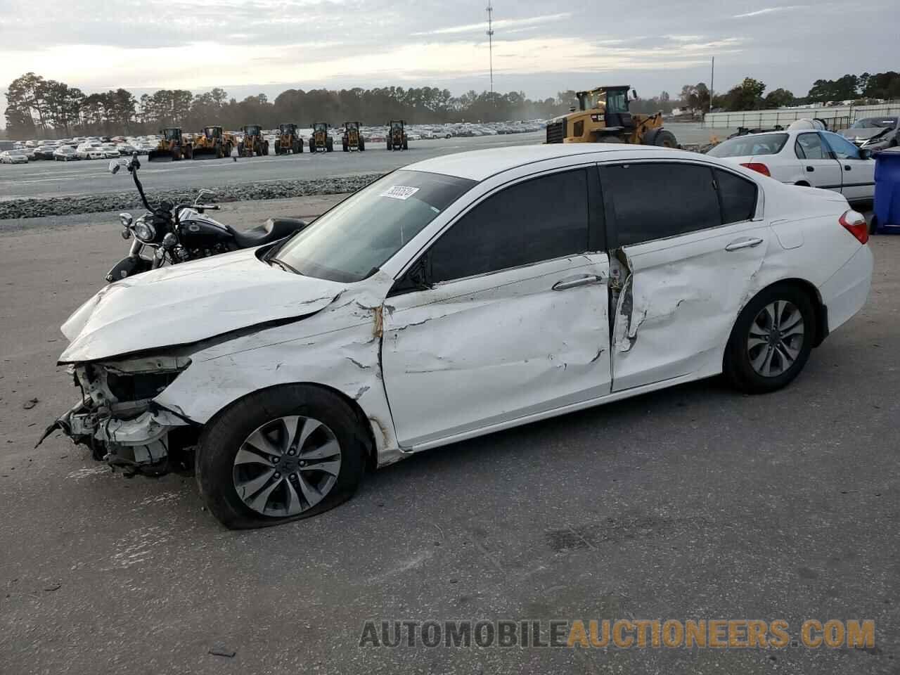 1HGCR2F32DA206499 HONDA ACCORD 2013