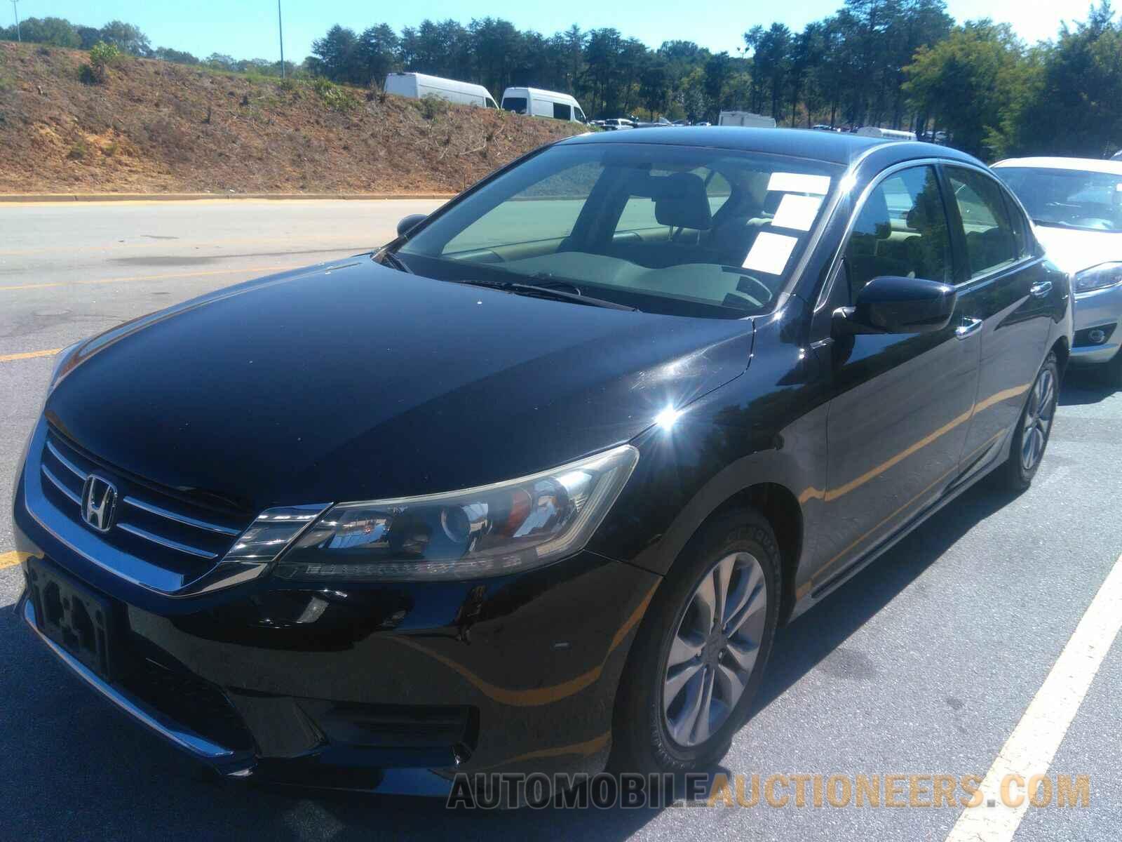 1HGCR2F32FA017158 Honda Accord Sedan 2015