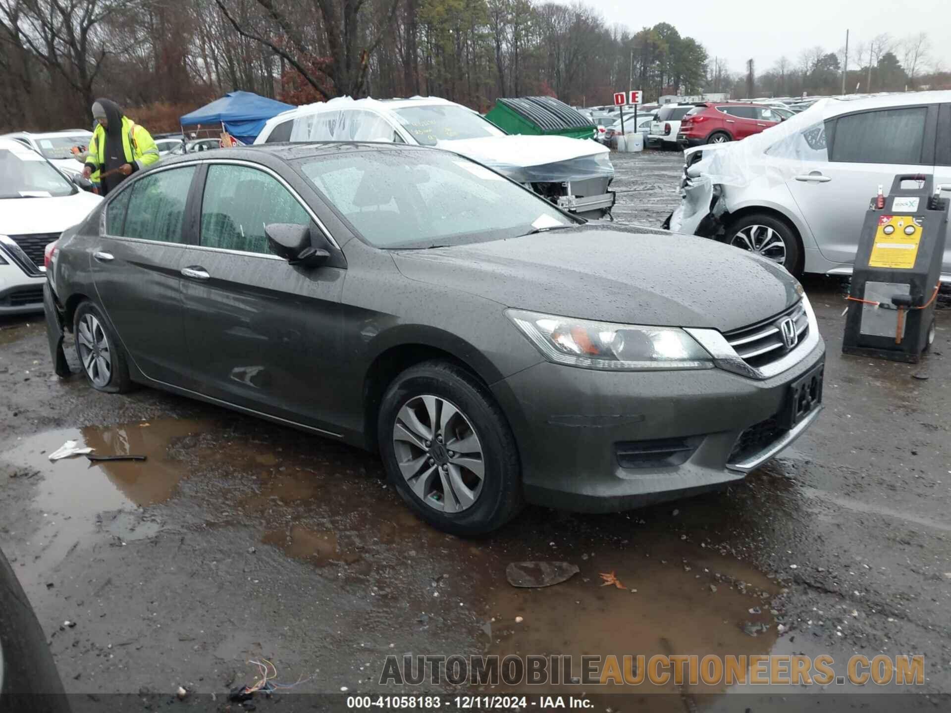 1HGCR2F34DA152168 HONDA ACCORD 2013