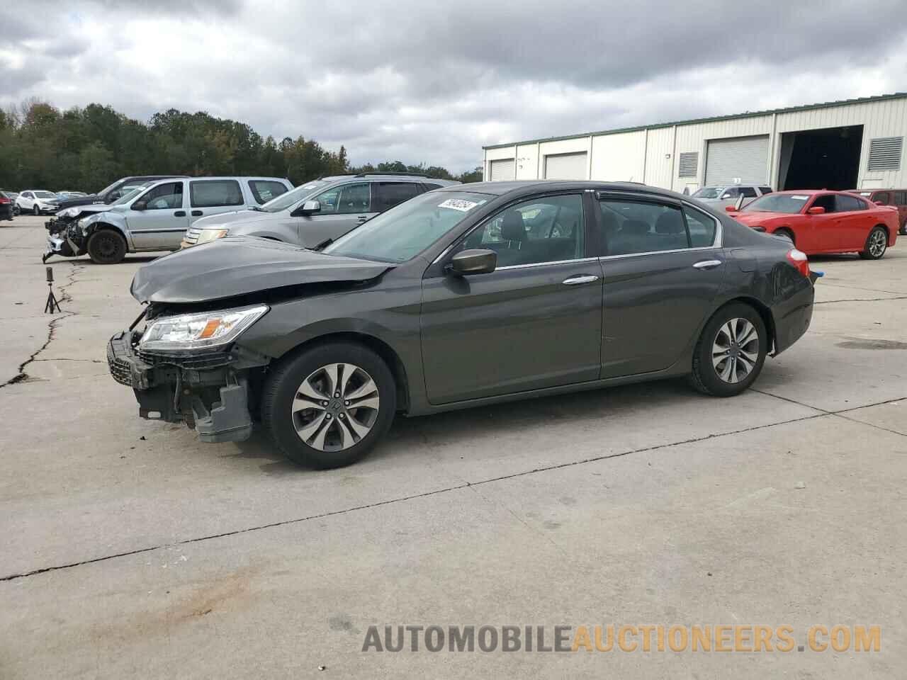 1HGCR2F34DA181055 HONDA ACCORD 2013