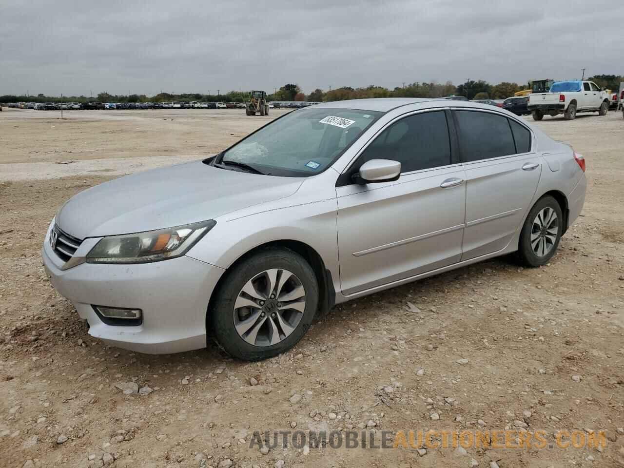 1HGCR2F34DA261245 HONDA ACCORD 2013