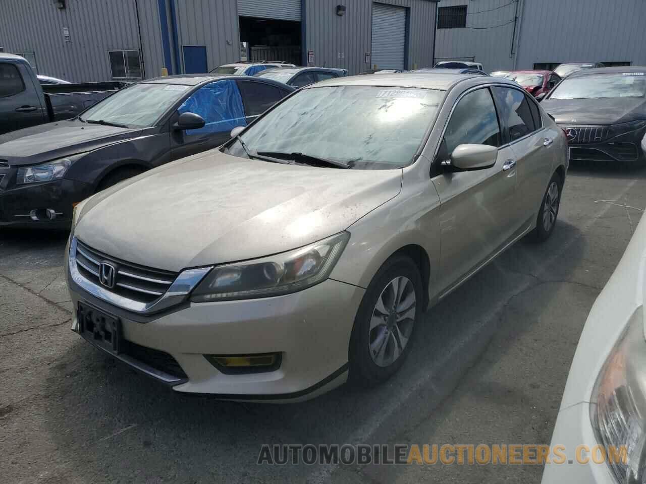 1HGCR2F35DA238475 HONDA ACCORD 2013