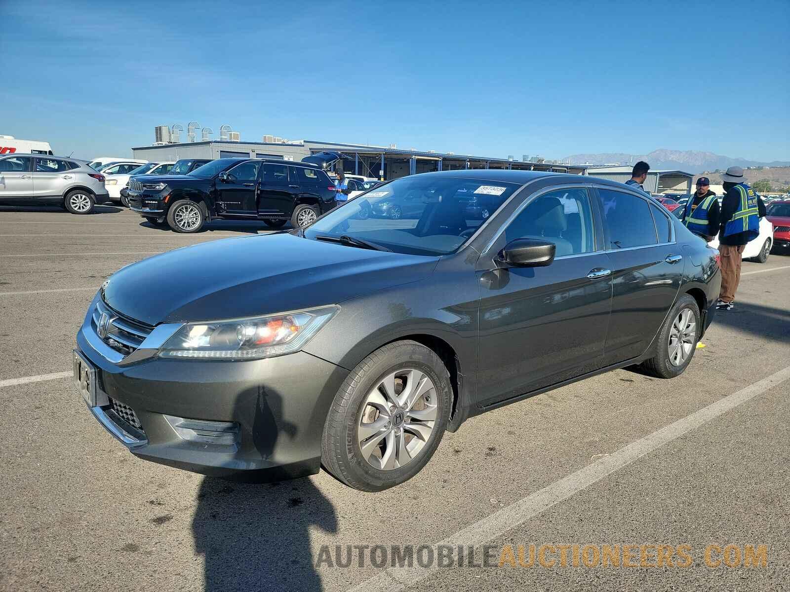 1HGCR2F35FA102429 Honda Accord Sedan 2015