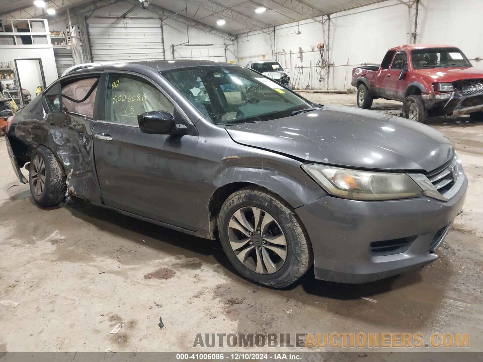 1HGCR2F36DA174687 HONDA ACCORD 2013