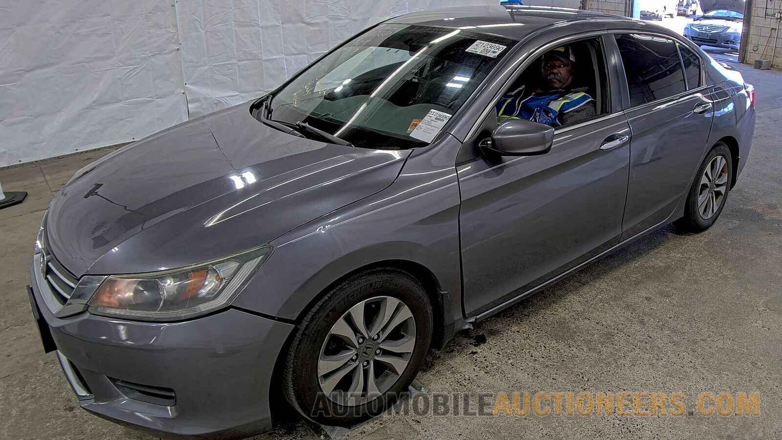 1HGCR2F36FA000170 Honda Accord Sedan 2015