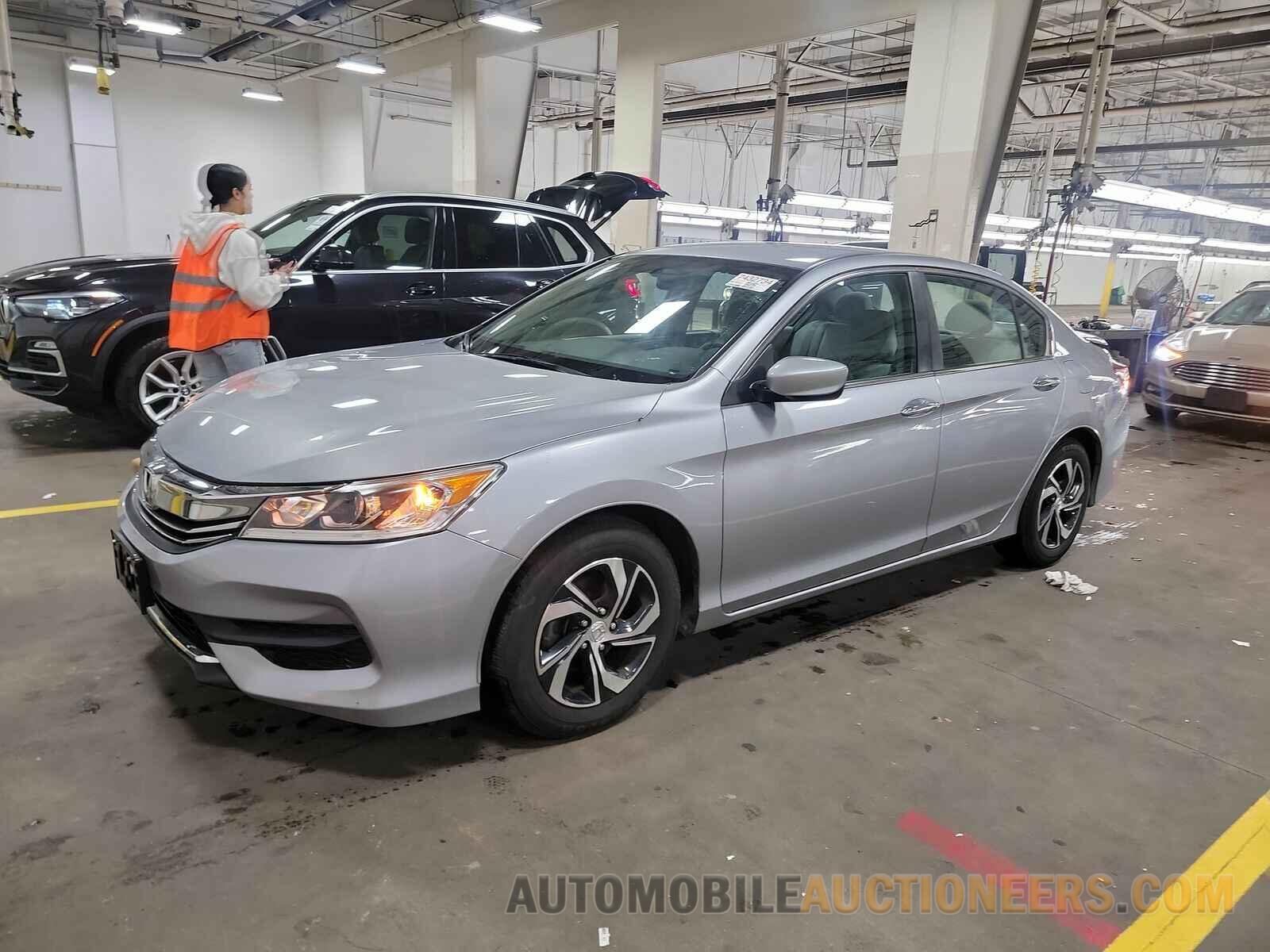 1HGCR2F36HA111675 Honda Accord Sedan 2017