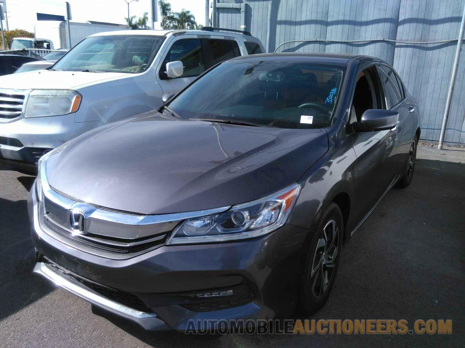 1HGCR2F37HA275453 Honda Accord Sedan 2017