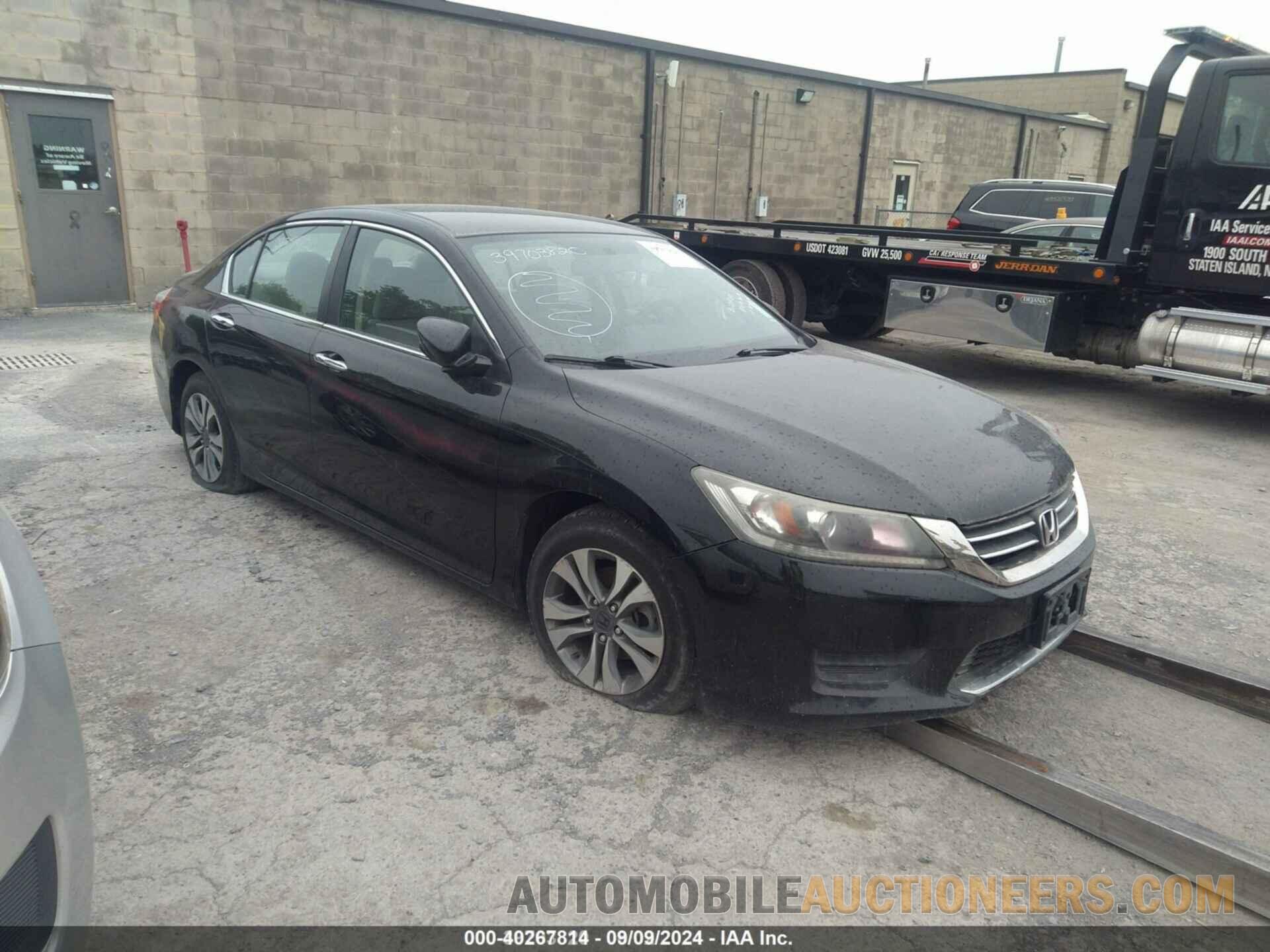 1HGCR2F38DA038321 HONDA ACCORD 2013