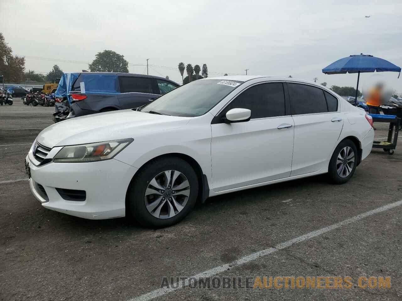 1HGCR2F38DA103023 HONDA ACCORD 2013