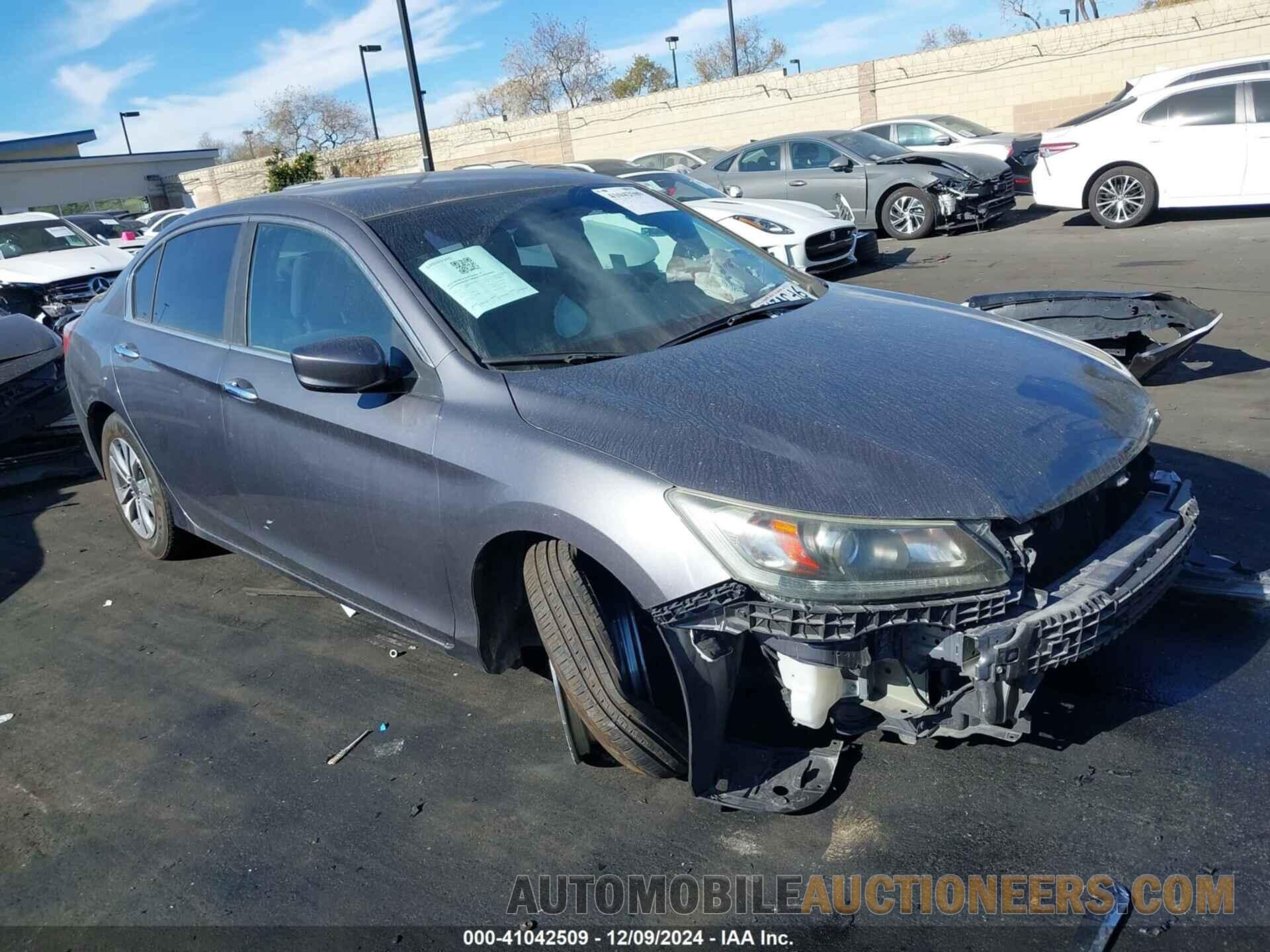 1HGCR2F38DA157566 HONDA ACCORD 2013