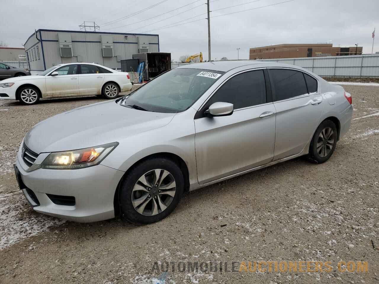 1HGCR2F39DA096373 HONDA ACCORD 2013