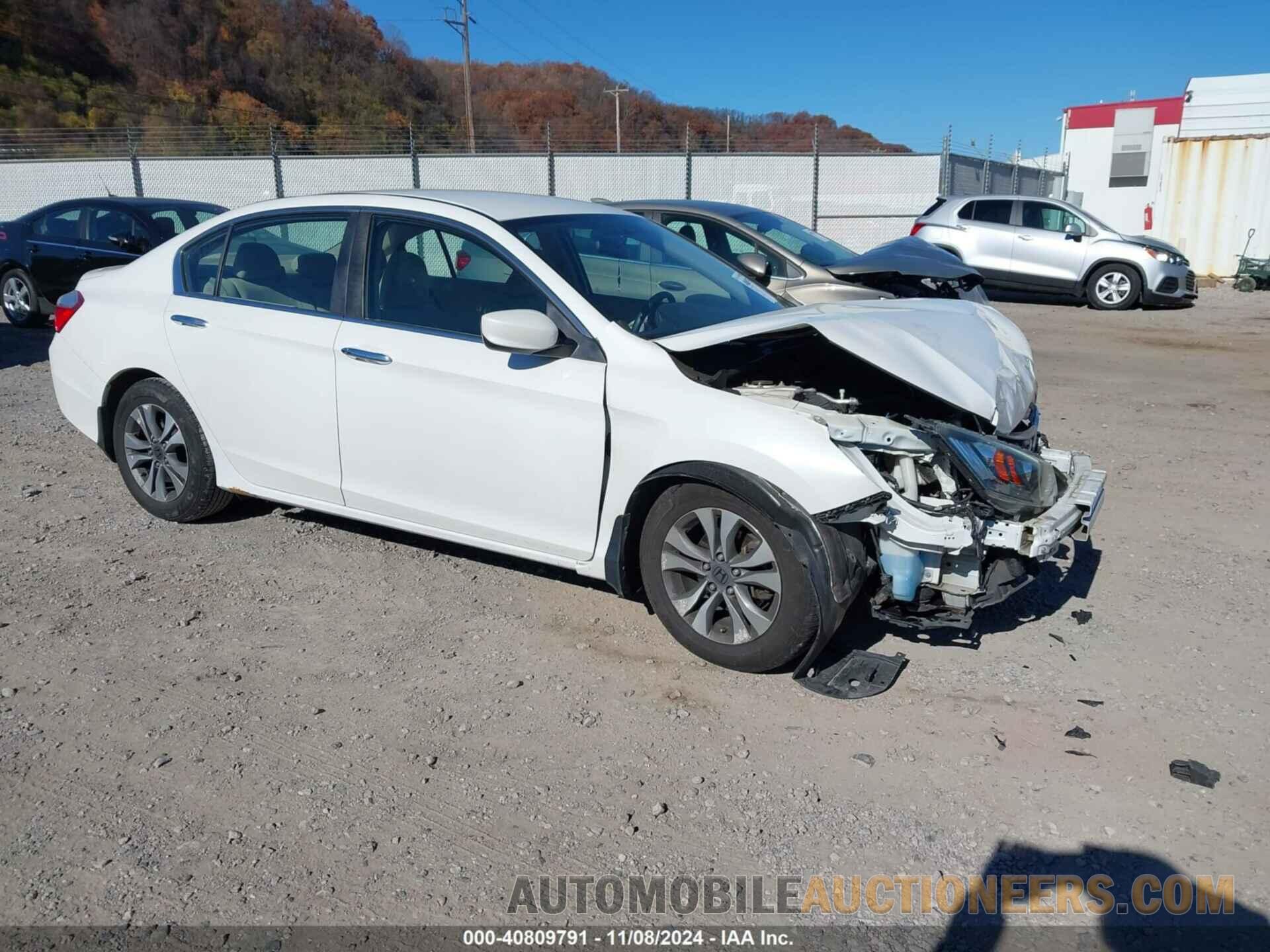 1HGCR2F3XDA129011 HONDA ACCORD 2013